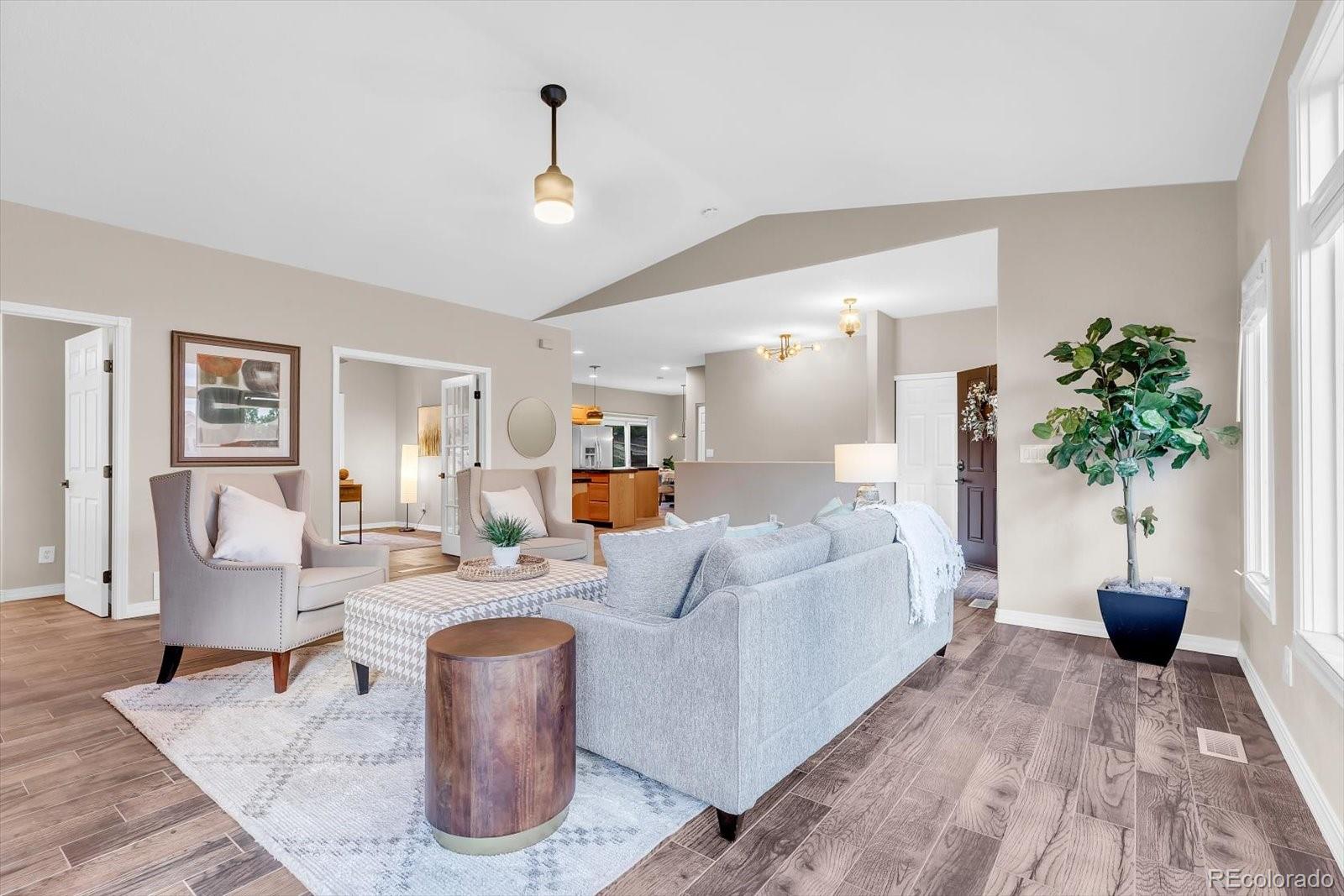 MLS Image #2 for 4920  braeburn way,colorado springs, Colorado