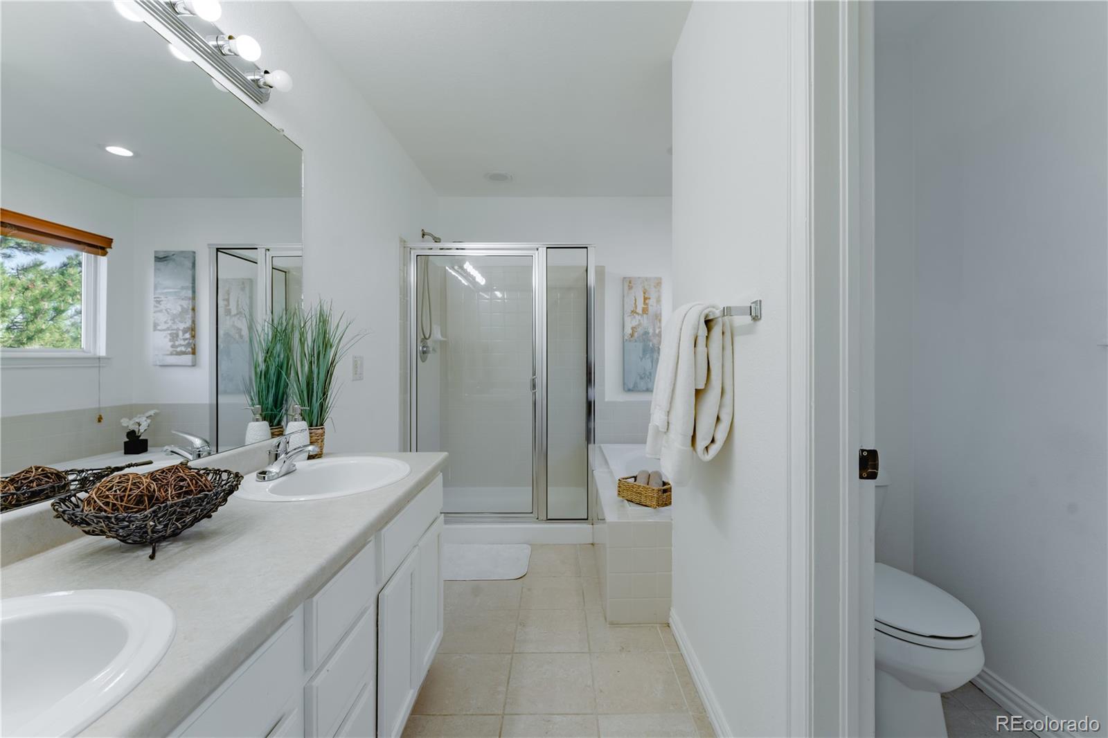 MLS Image #19 for 2875 s tower way,aurora, Colorado