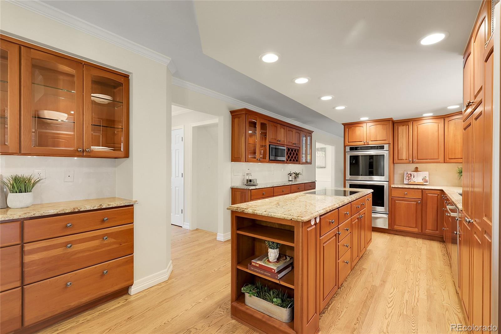 MLS Image #11 for 6116 w frost drive,littleton, Colorado