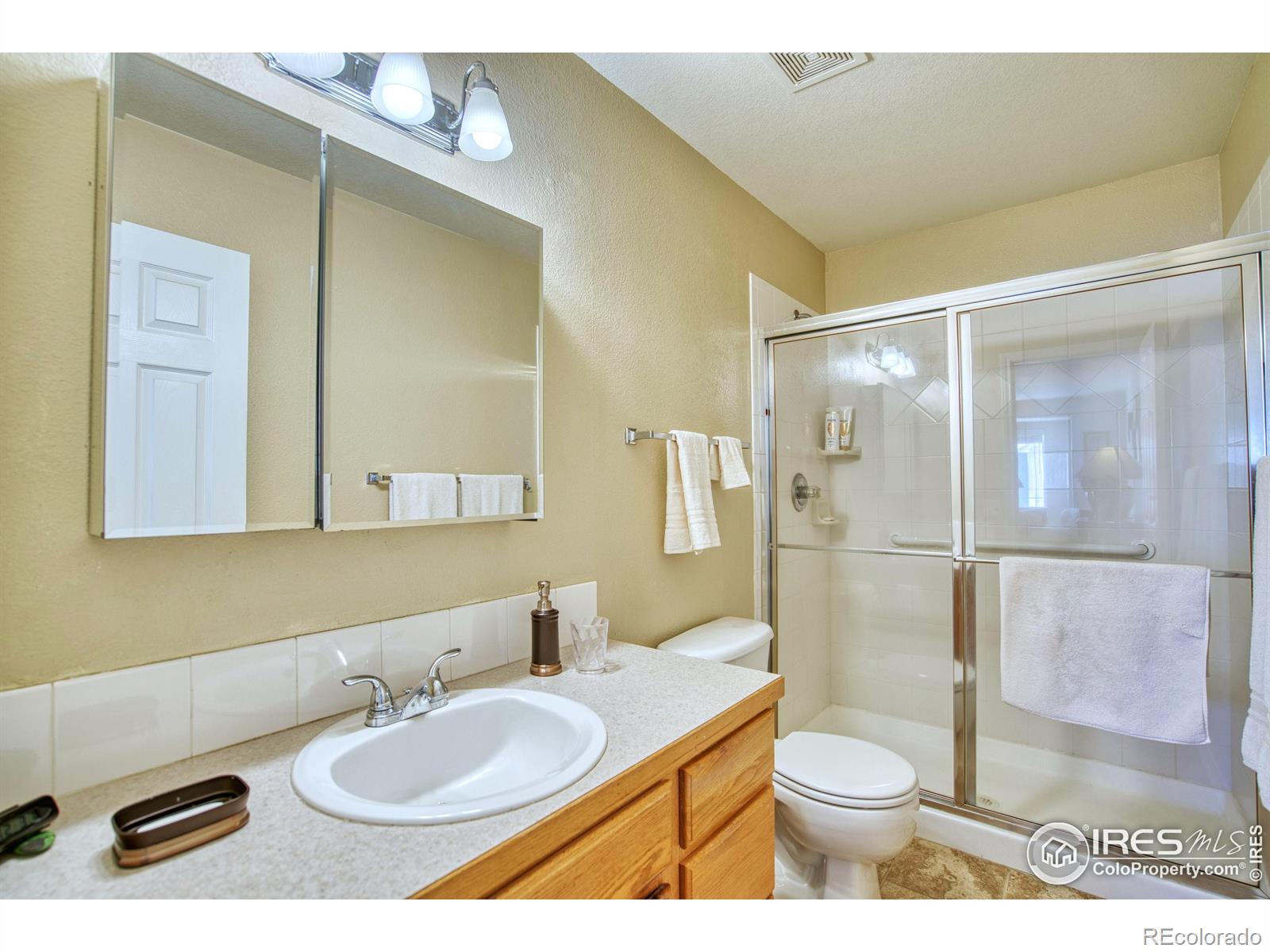 MLS Image #14 for 835  kane drive,longmont, Colorado