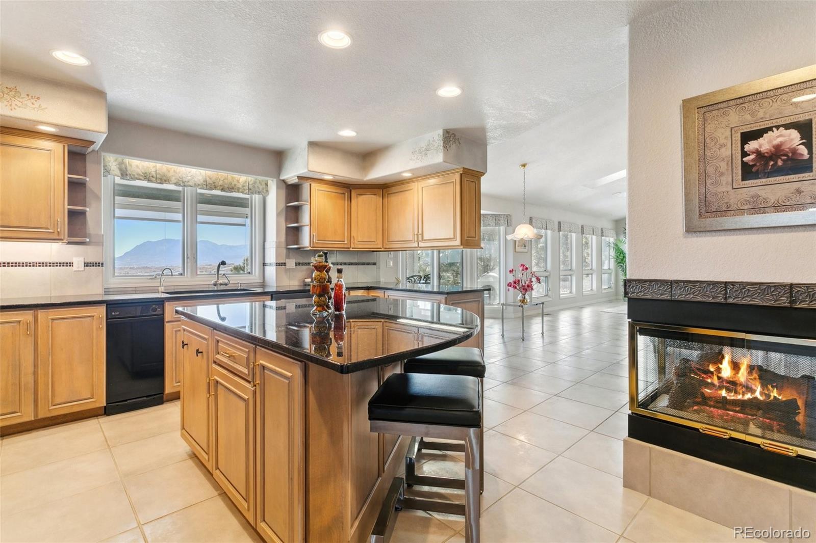 MLS Image #13 for 411  sunbird cliffs lane,colorado springs, Colorado