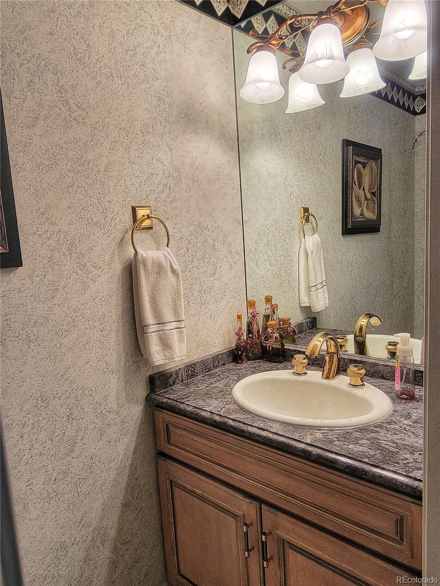 MLS Image #23 for 411  sunbird cliffs lane,colorado springs, Colorado