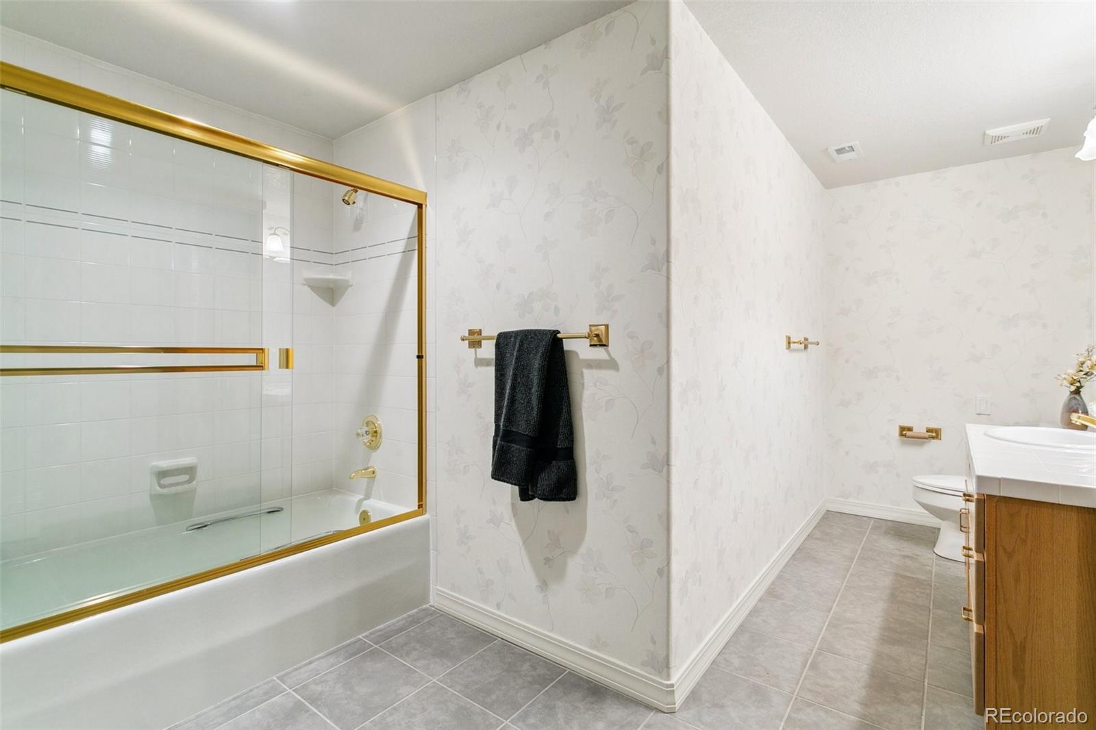 MLS Image #40 for 411  sunbird cliffs lane,colorado springs, Colorado