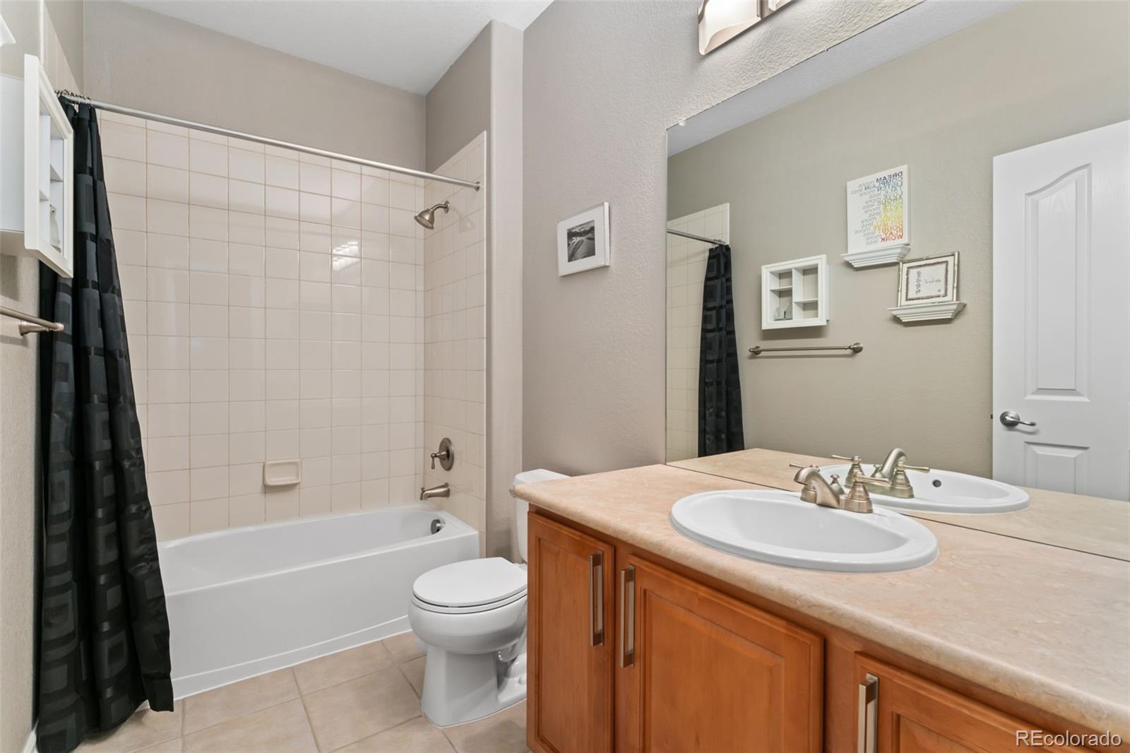 MLS Image #17 for 5662 w peakview place,littleton, Colorado