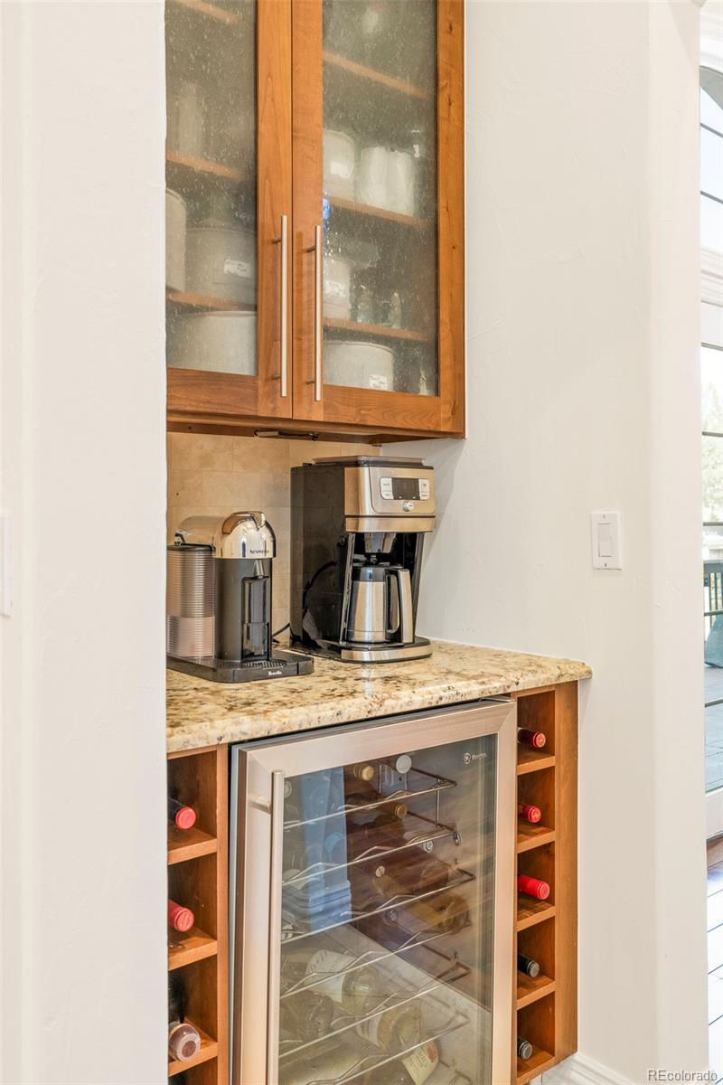 MLS Image #21 for 155 s poplar street,denver, Colorado