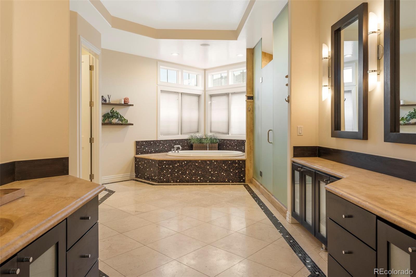 MLS Image #28 for 155 s poplar street,denver, Colorado