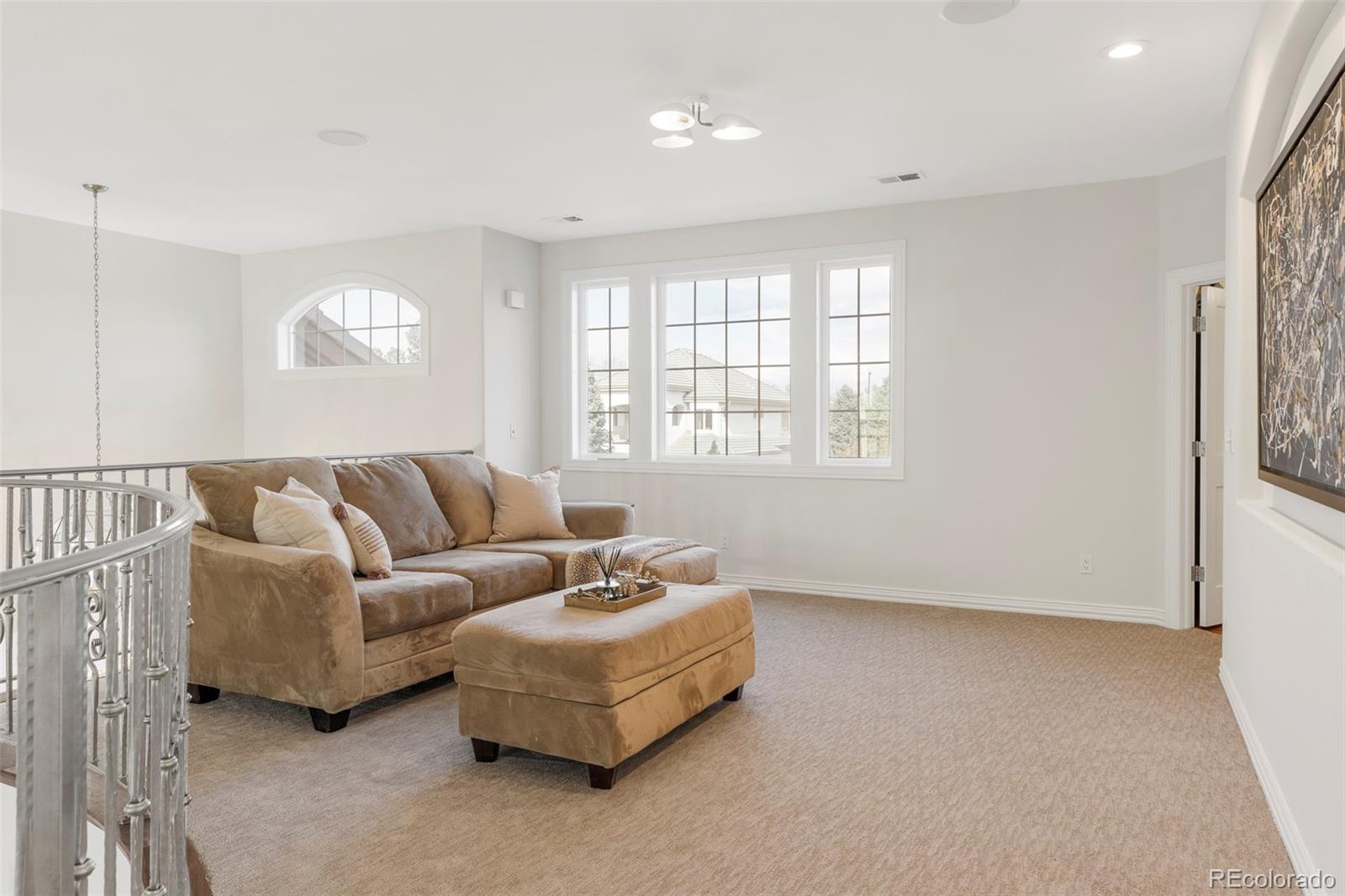 MLS Image #31 for 155 s poplar street,denver, Colorado