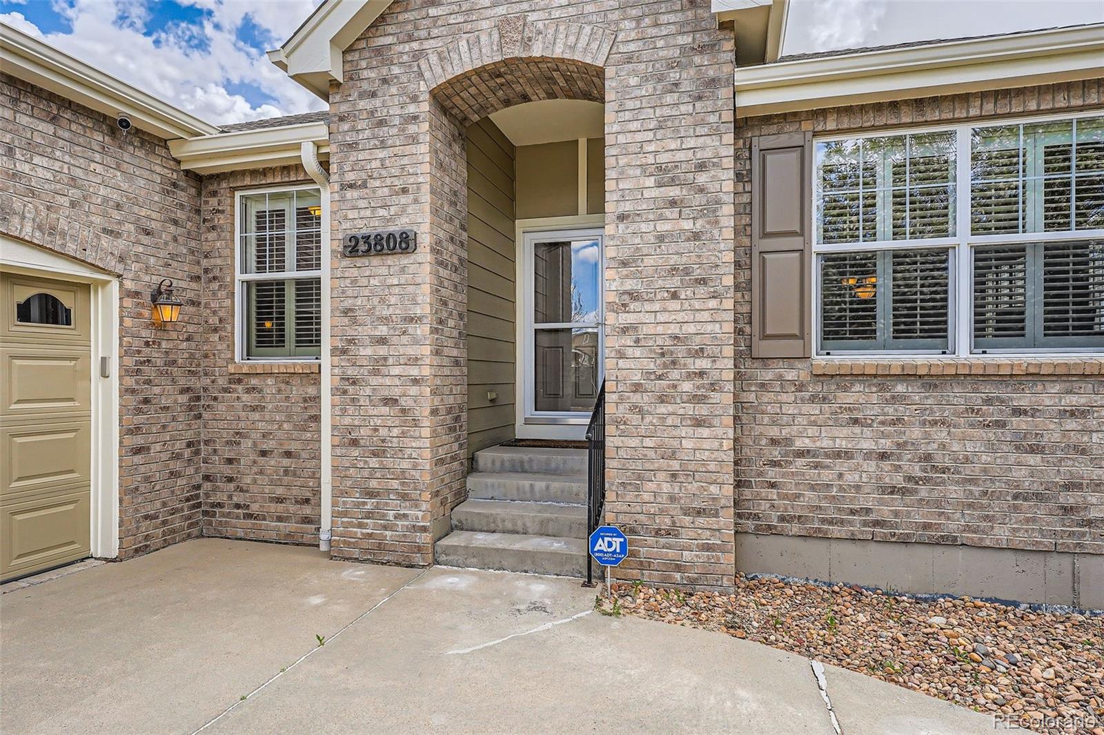 MLS Image #2 for 23808 e bellewood drive,aurora, Colorado