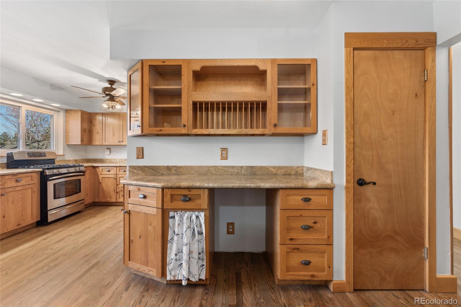 MLS Image #19 for 5285 e iliff avenue,denver, Colorado