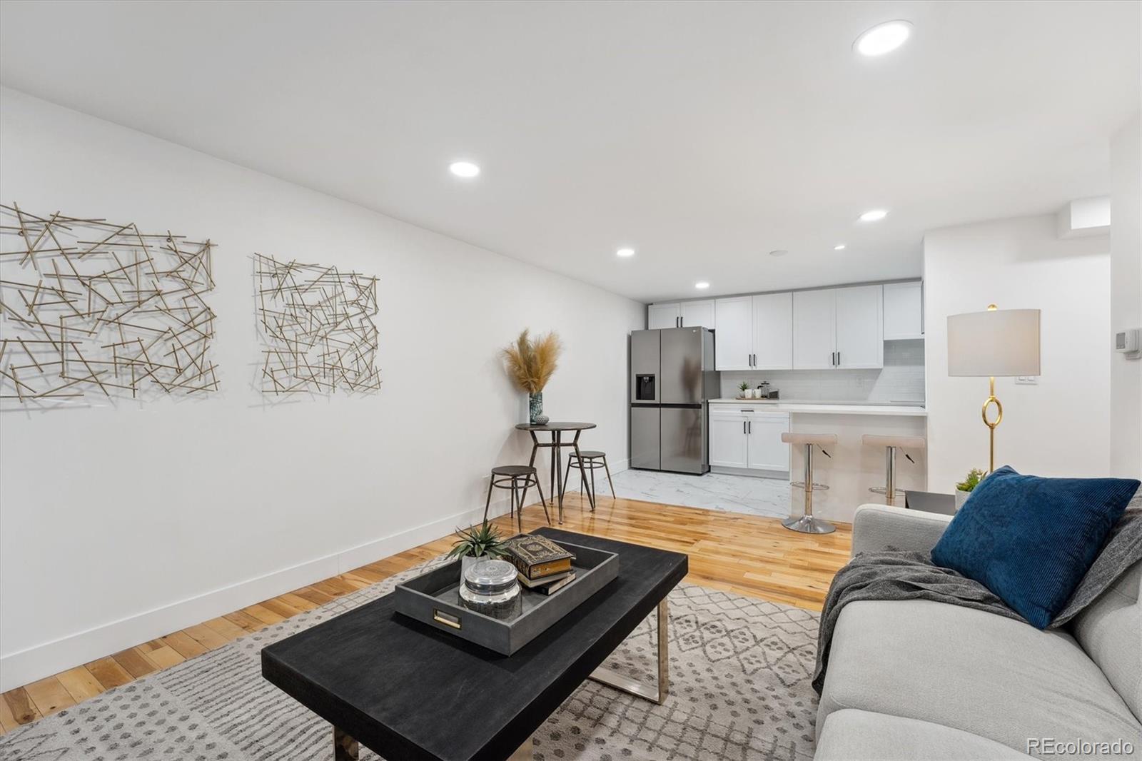 MLS Image #4 for 252 n pennsylvania street 103,denver, Colorado