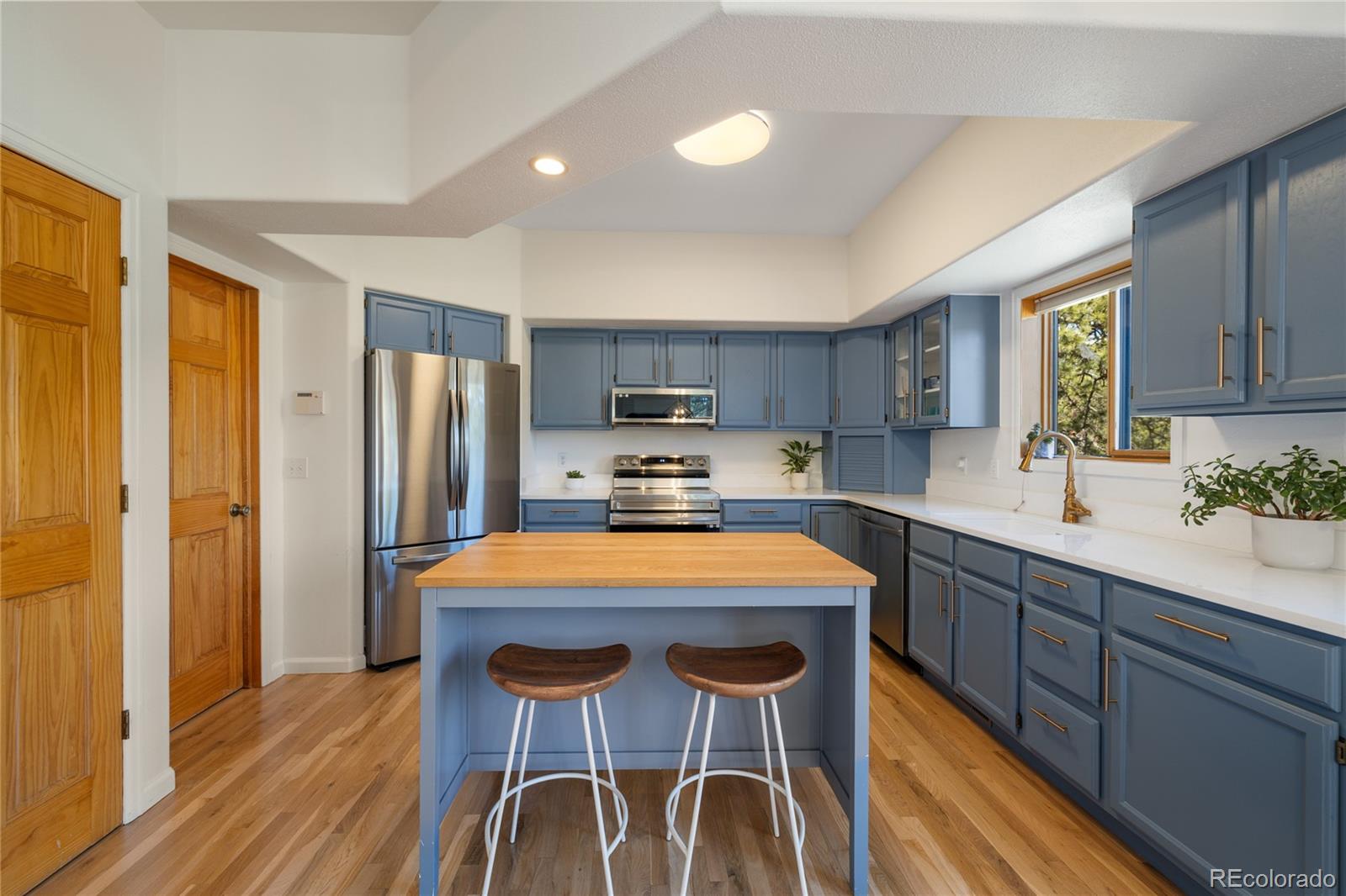 MLS Image #16 for 21505  spring creek road,buffalo creek, Colorado