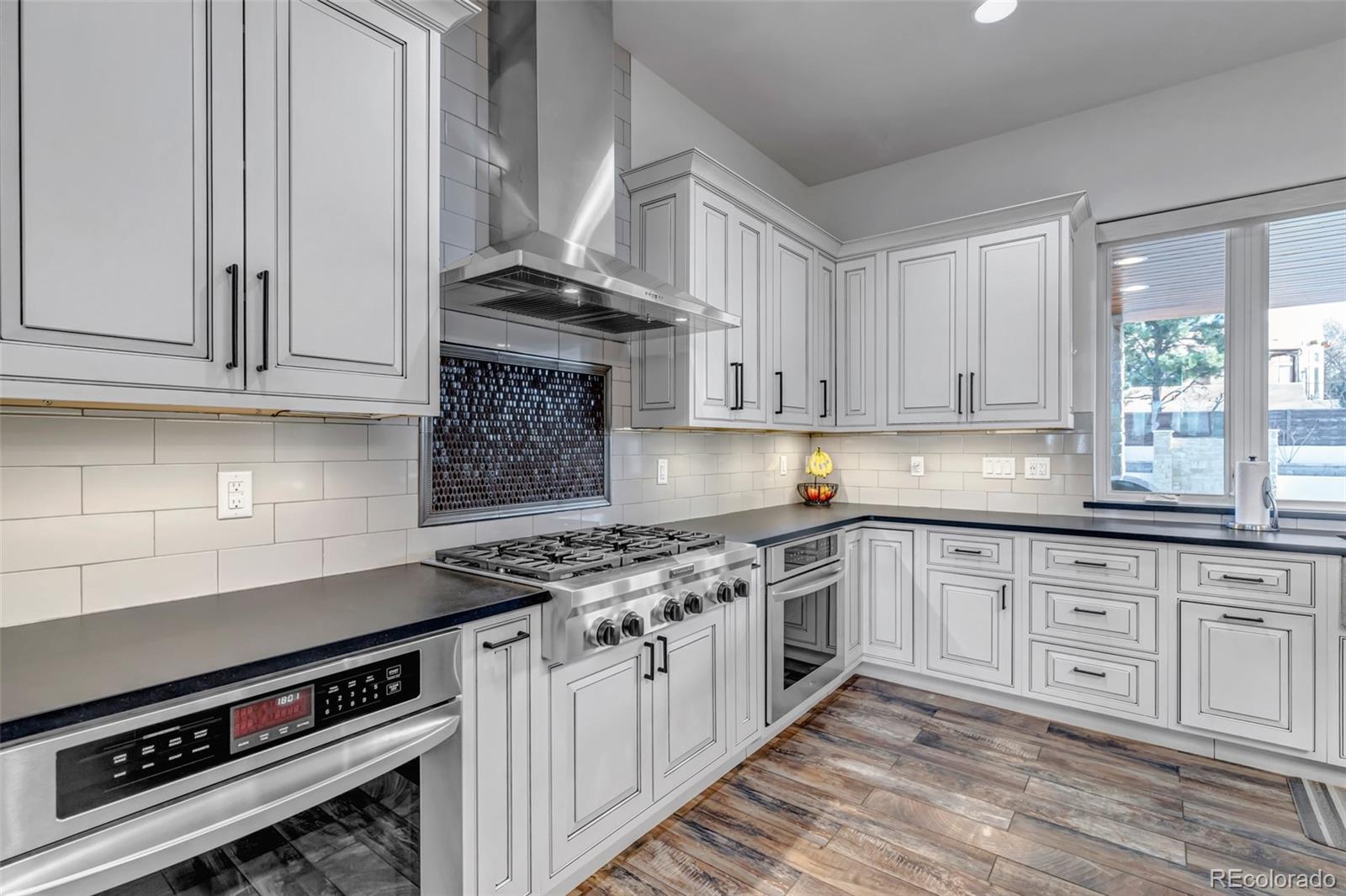 MLS Image #20 for 15902 w 64th avenue,arvada, Colorado