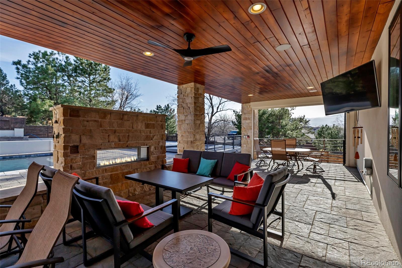 MLS Image #9 for 15902 w 64th avenue,arvada, Colorado