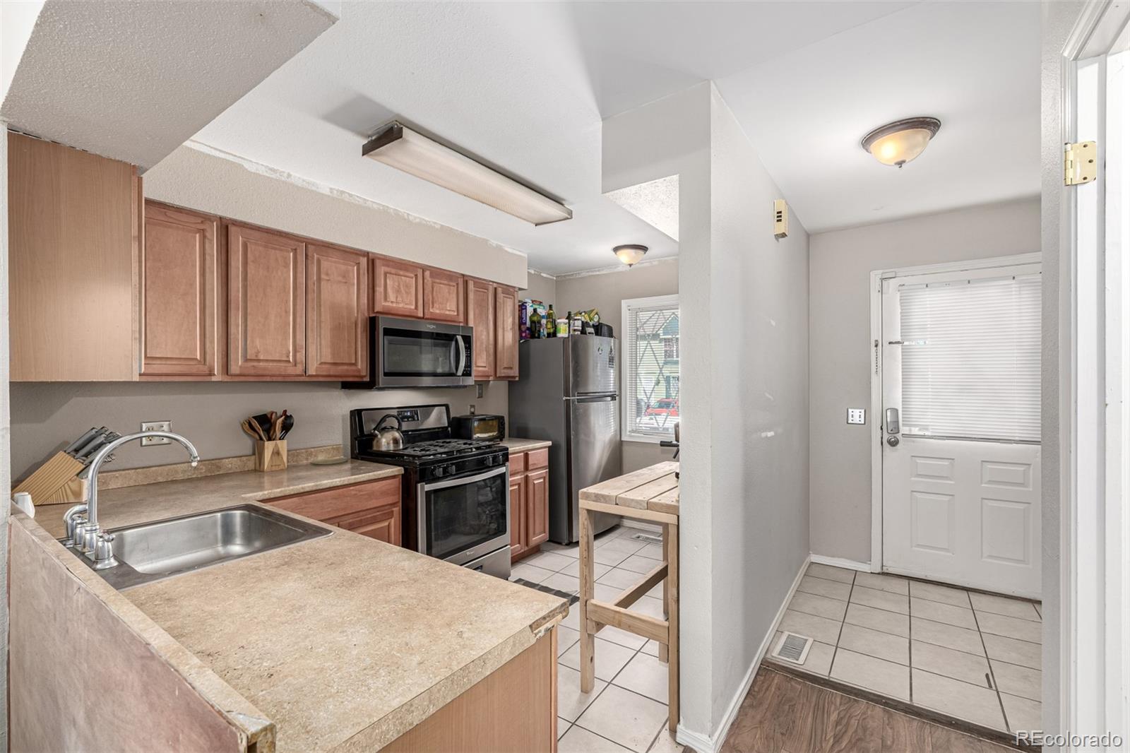 MLS Image #16 for 1621 s idalia circle,aurora, Colorado