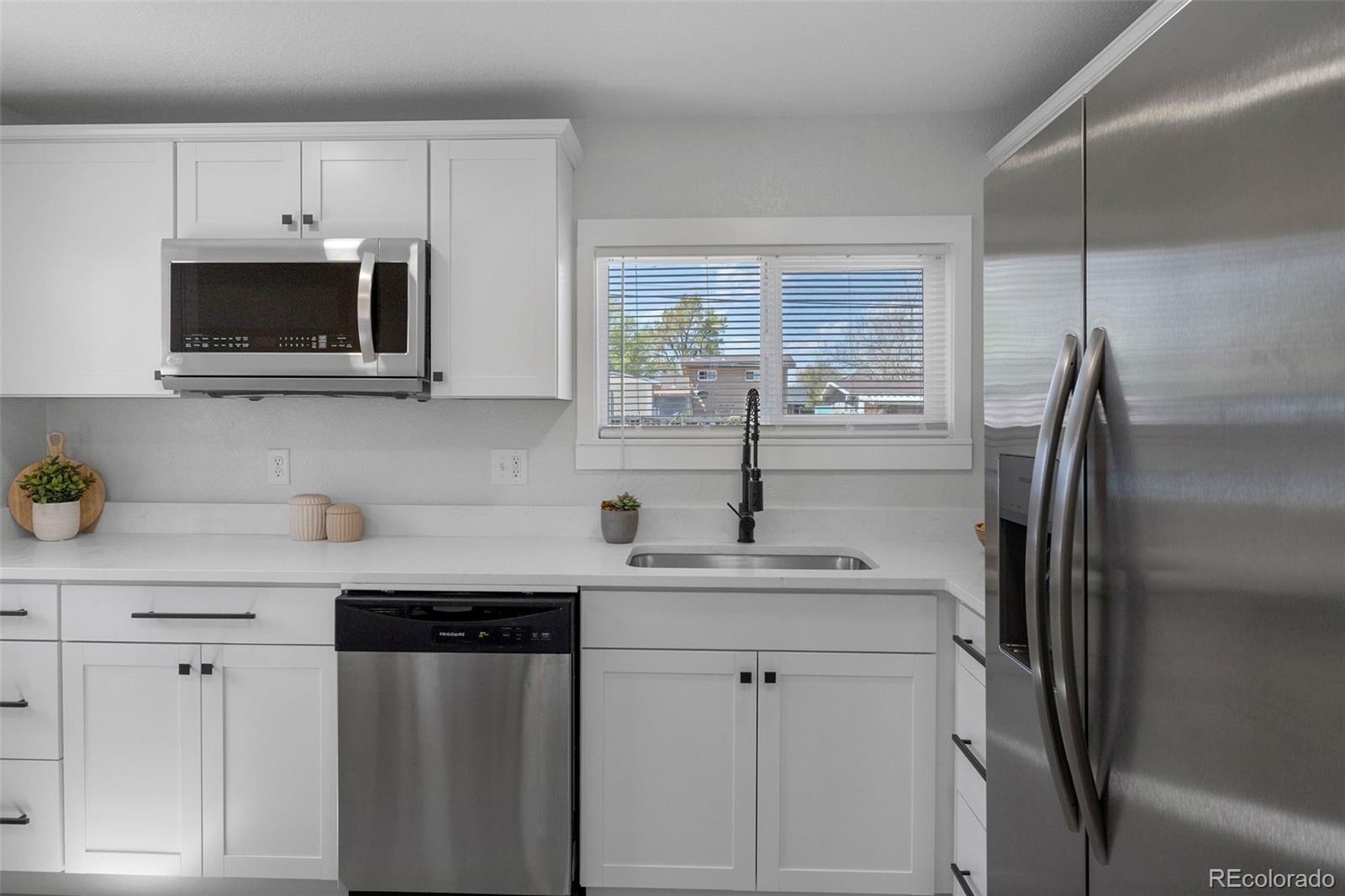 MLS Image #10 for 6641  ash street,commerce city, Colorado