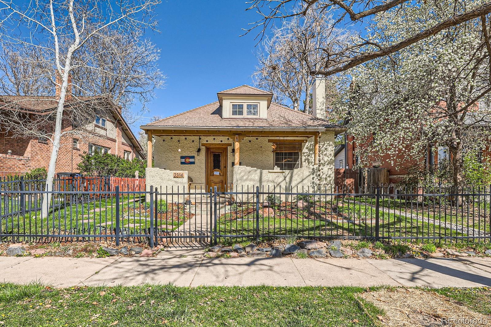MLS Image #2 for 2314  dexter street,denver, Colorado