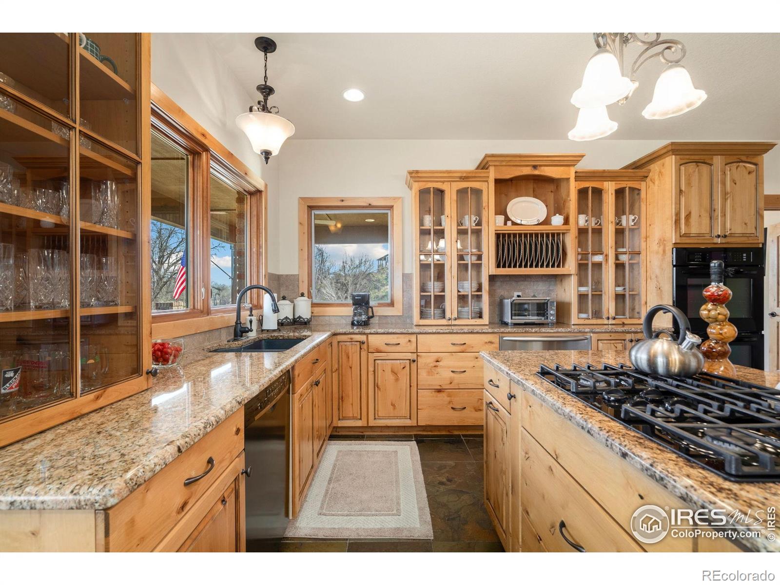 MLS Image #17 for 616  riverside court,greeley, Colorado