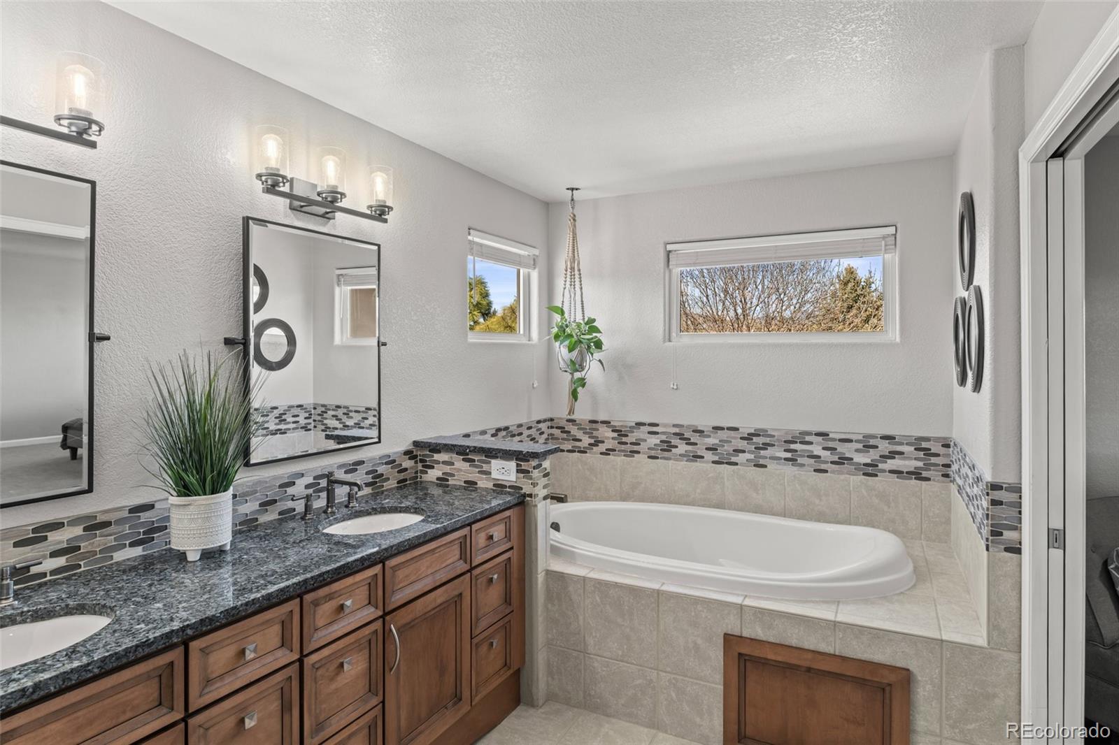 MLS Image #28 for 5925  zinnia court,arvada, Colorado