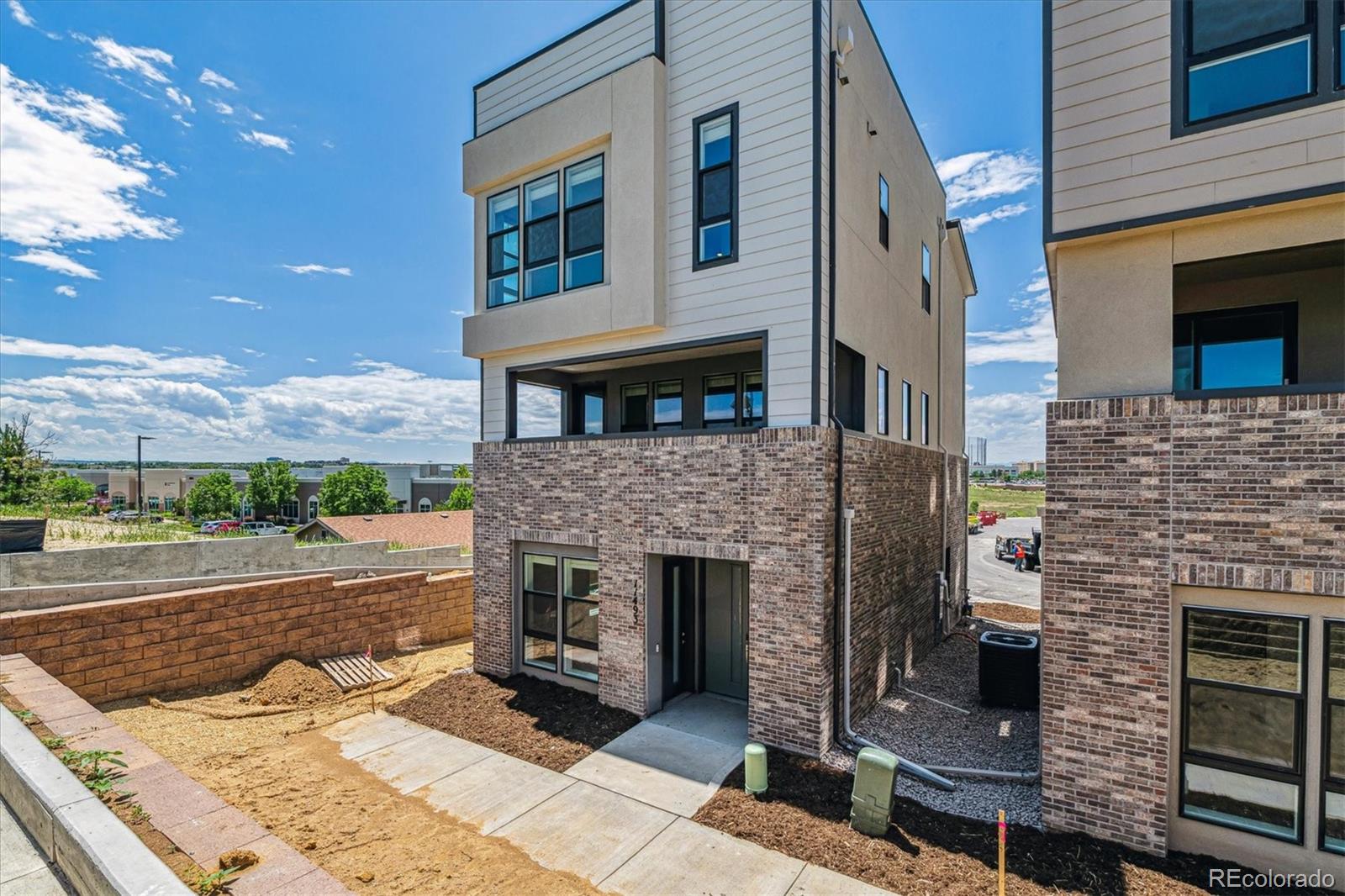 MLS Image #1 for 11493 e briarwood circle,centennial, Colorado
