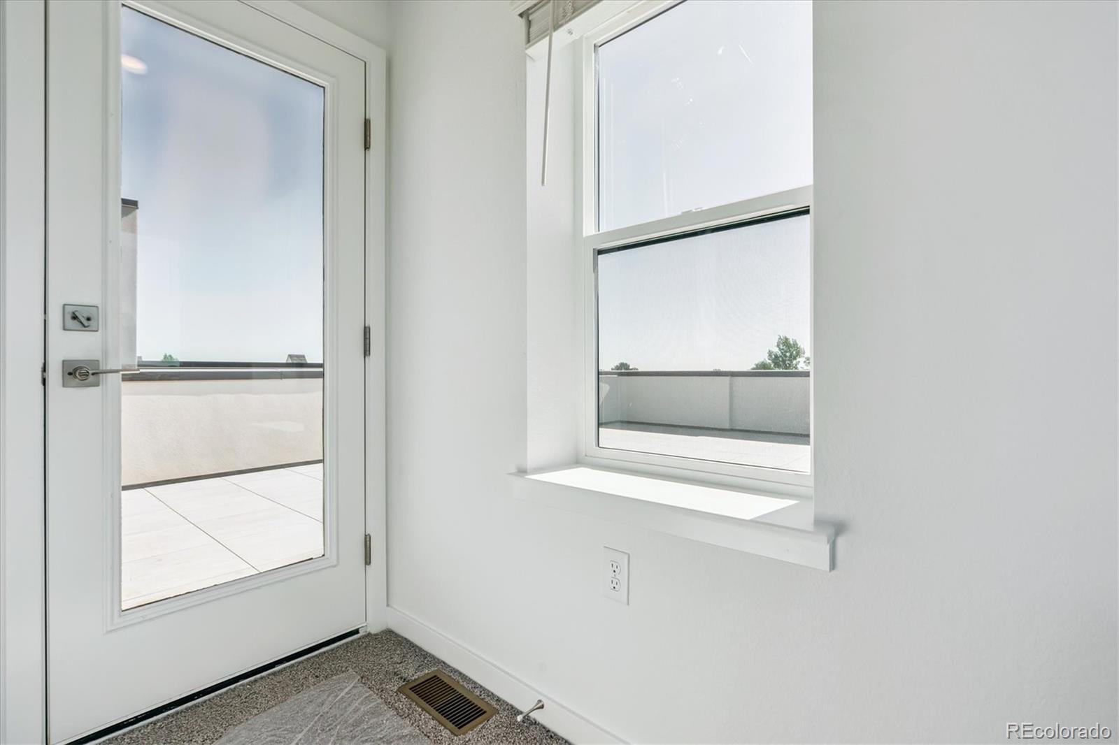 MLS Image #16 for 11493 e briarwood circle,centennial, Colorado