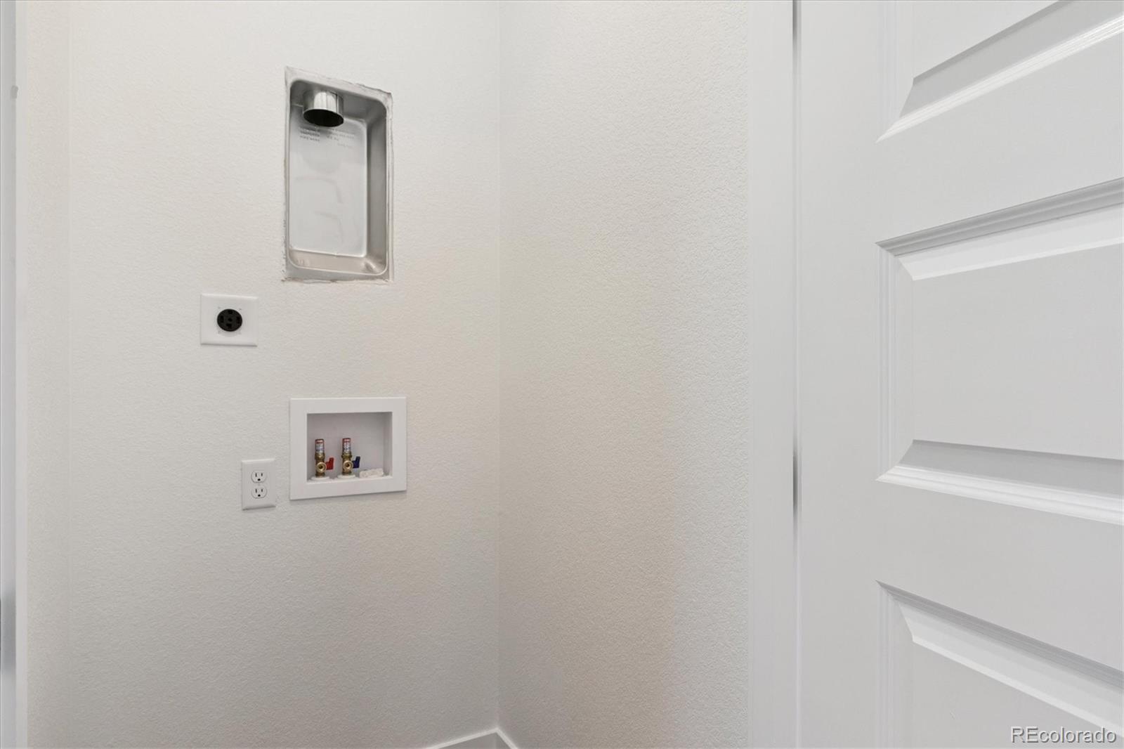MLS Image #14 for 11487 e briarwood circle,centennial, Colorado