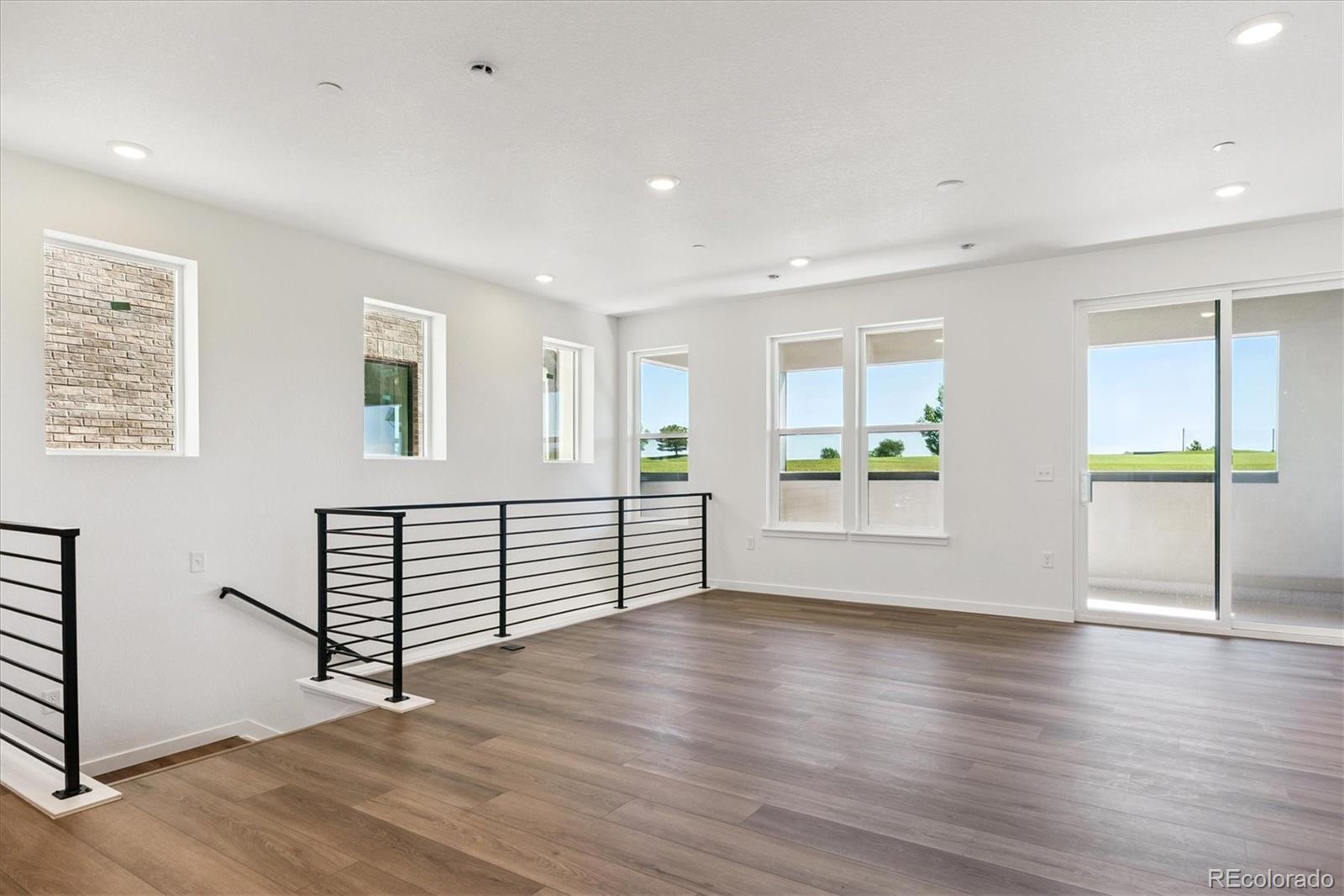 MLS Image #8 for 11487 e briarwood circle,centennial, Colorado