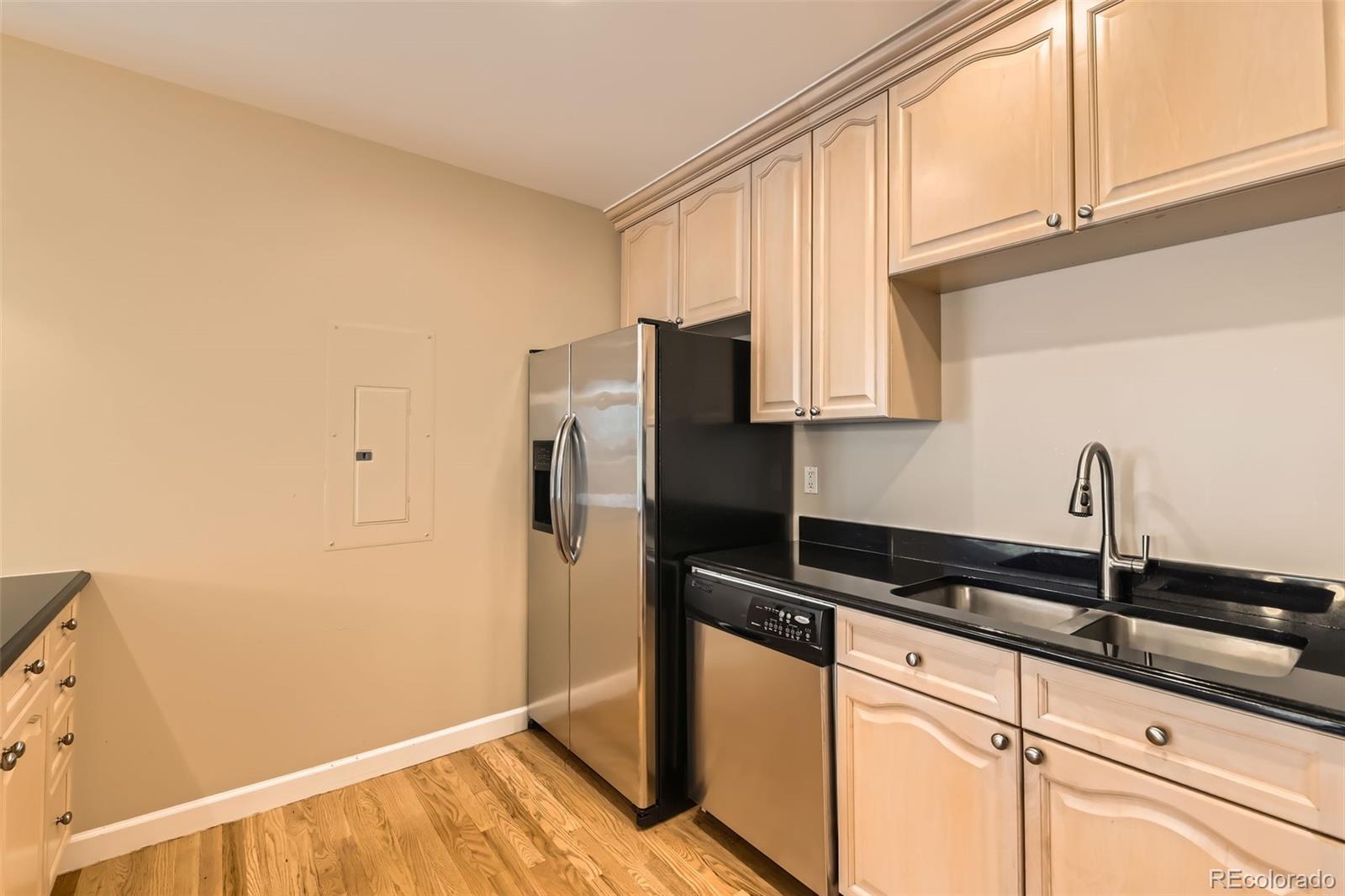MLS Image #19 for 1827 n grant street 800,denver, Colorado
