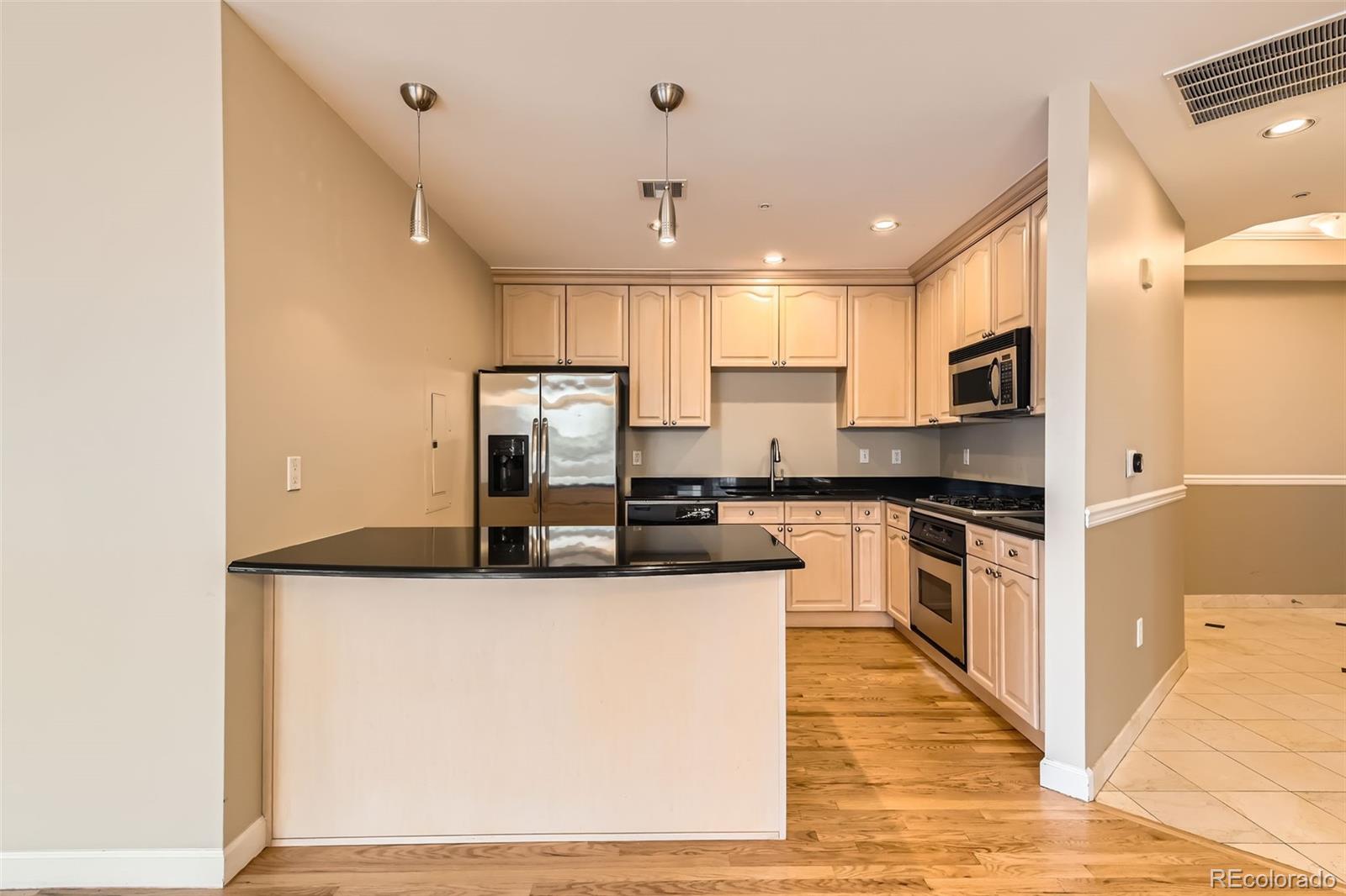 MLS Image #22 for 1827 n grant street 800,denver, Colorado
