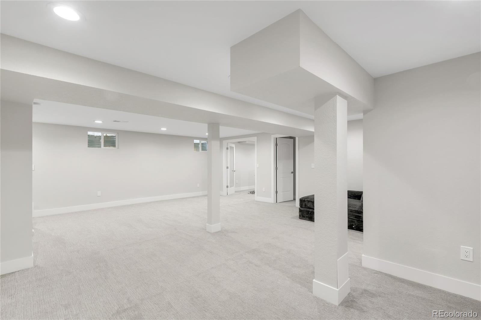 MLS Image #22 for 9861 e ohio avenue,denver, Colorado
