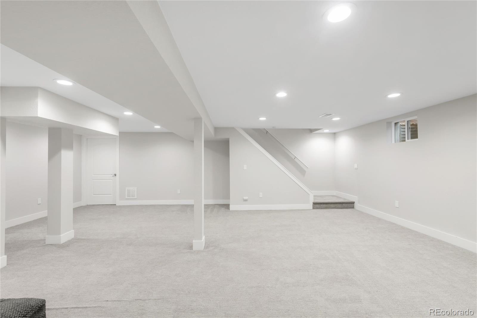 MLS Image #25 for 9861 e ohio avenue,denver, Colorado