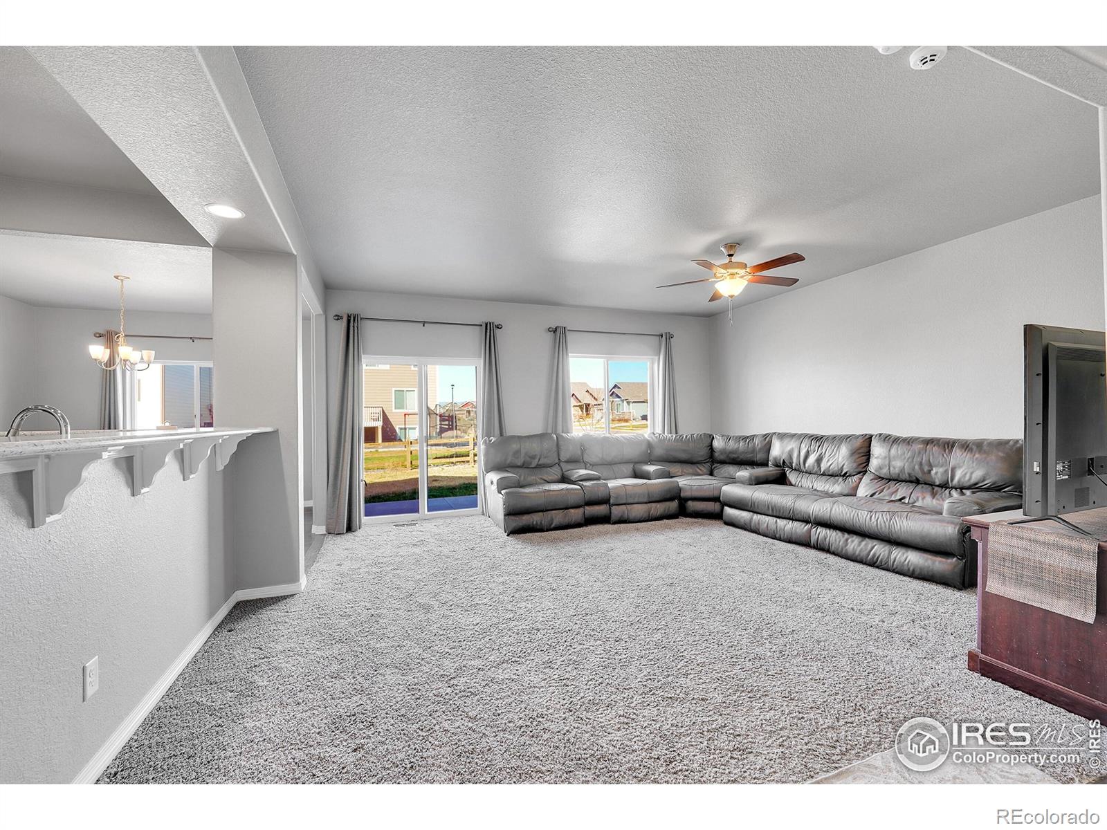 MLS Image #3 for 399  ellie way,berthoud, Colorado
