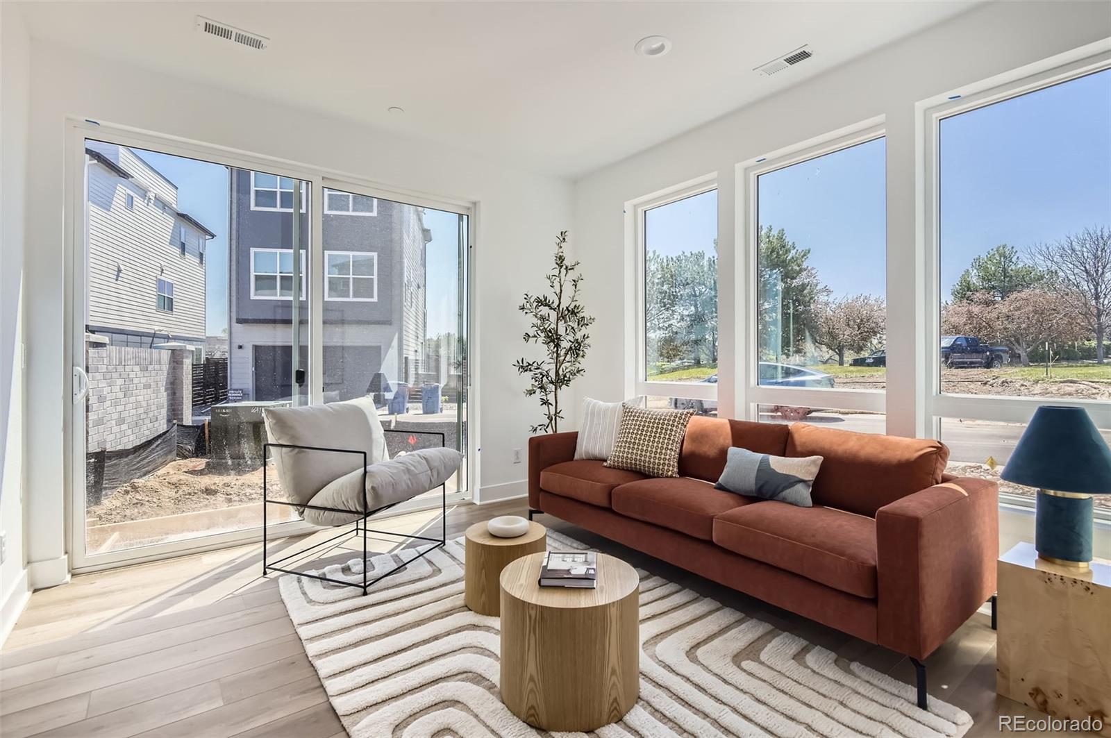MLS Image #2 for 10880 e hinsdale circle,centennial, Colorado