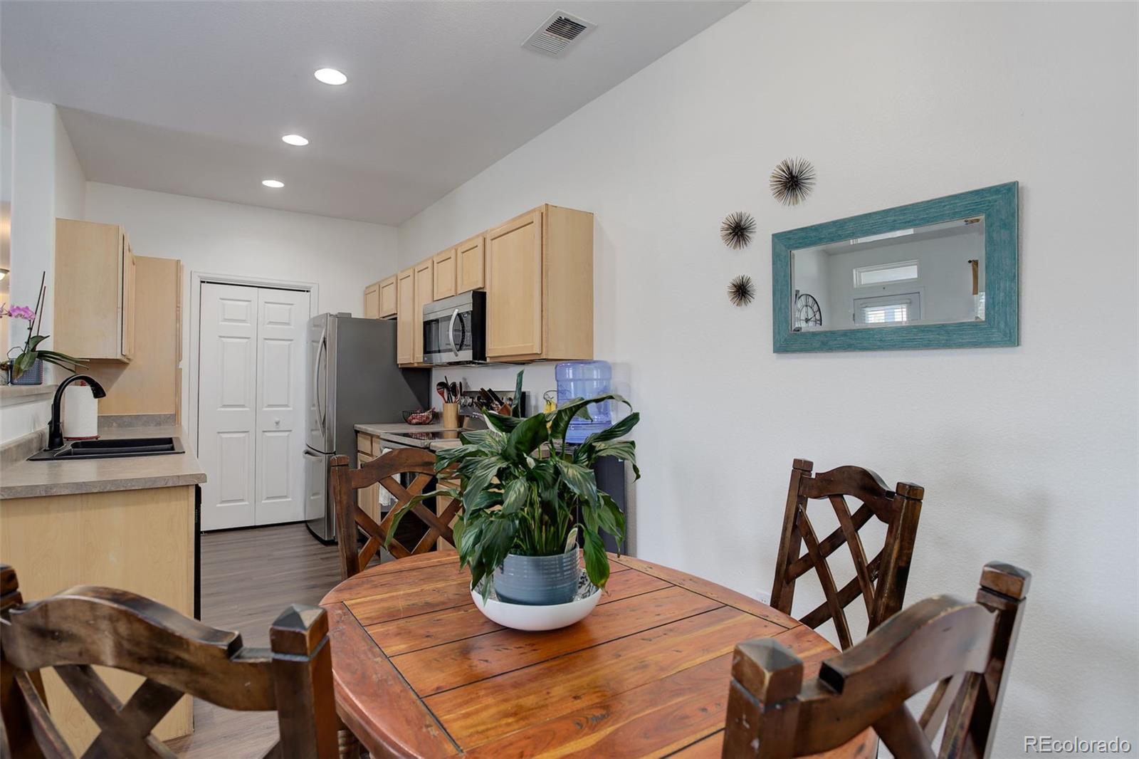 MLS Image #8 for 8481 w union avenue,littleton, Colorado