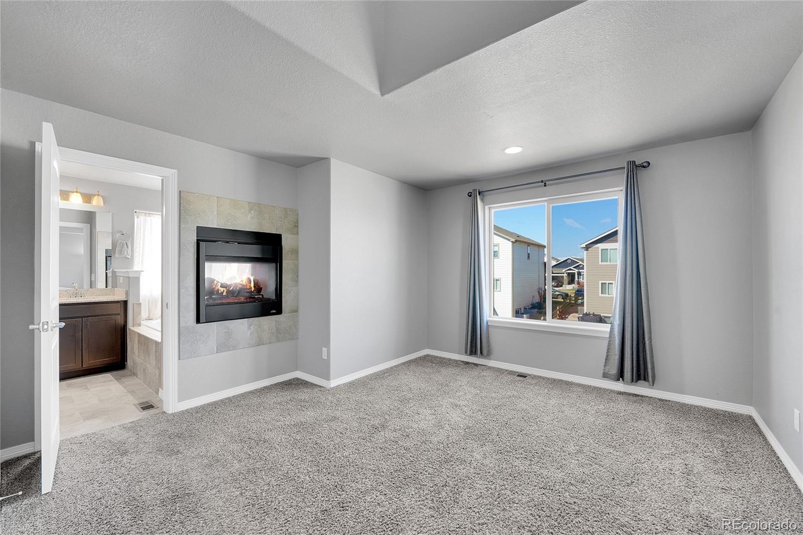 MLS Image #14 for 399  ellie way,berthoud, Colorado