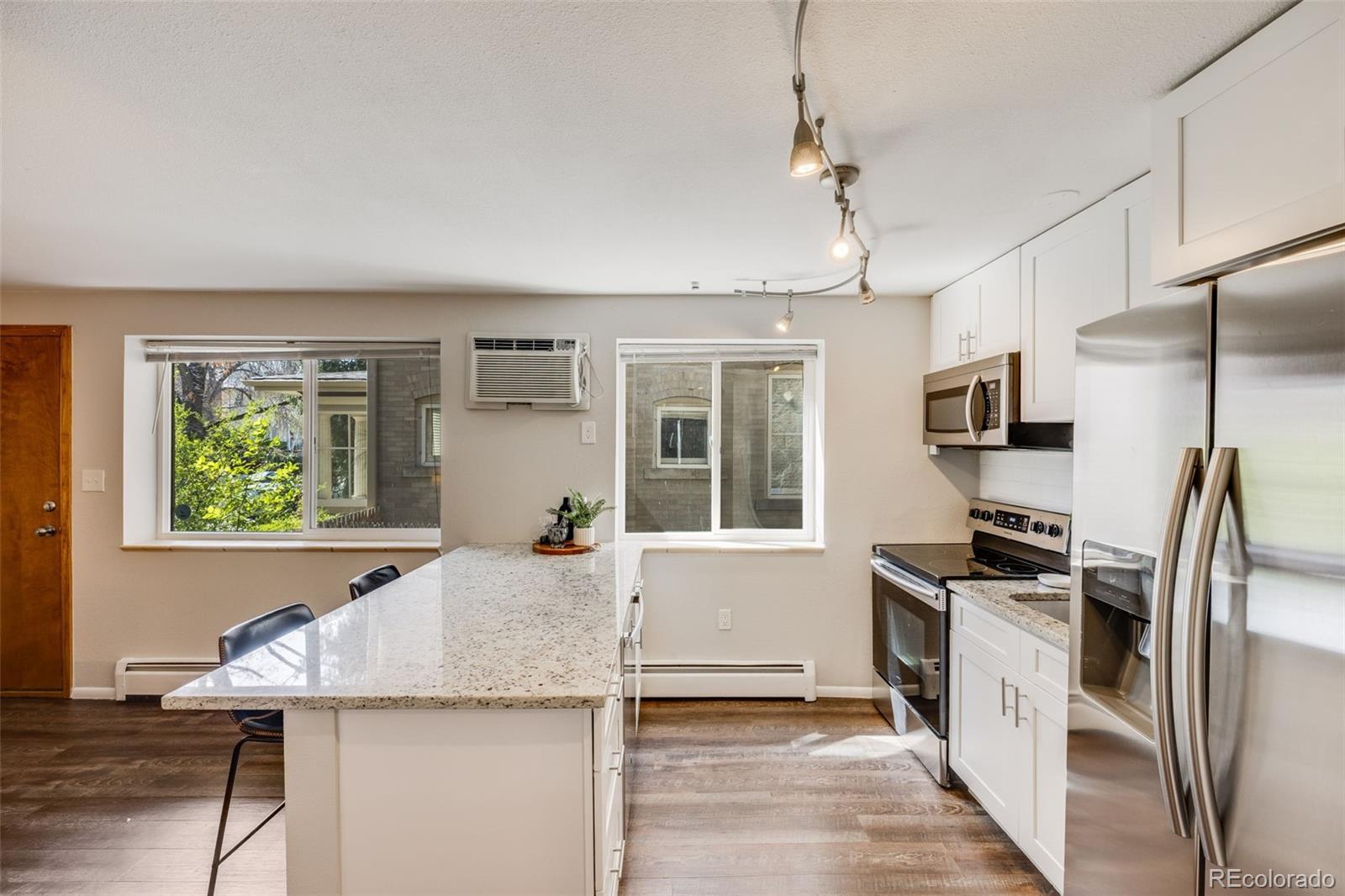 MLS Image #4 for 1349  race street 5,denver, Colorado