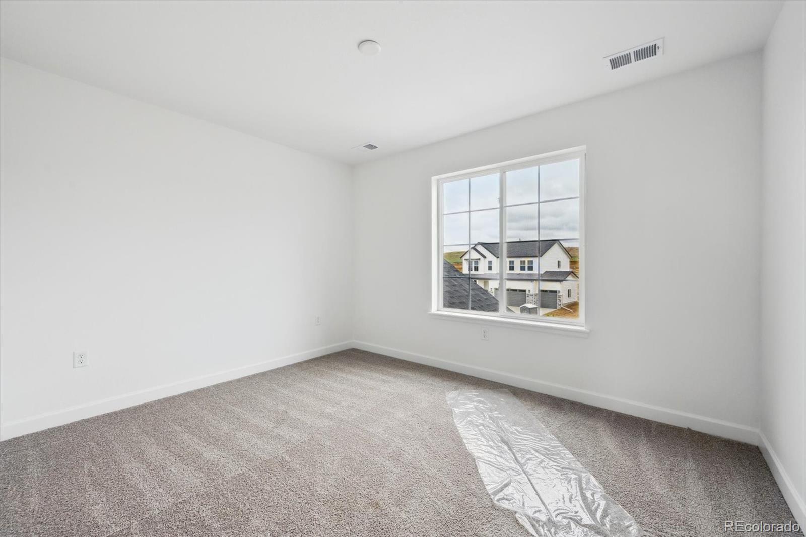 MLS Image #12 for 25323 e warren place,aurora, Colorado
