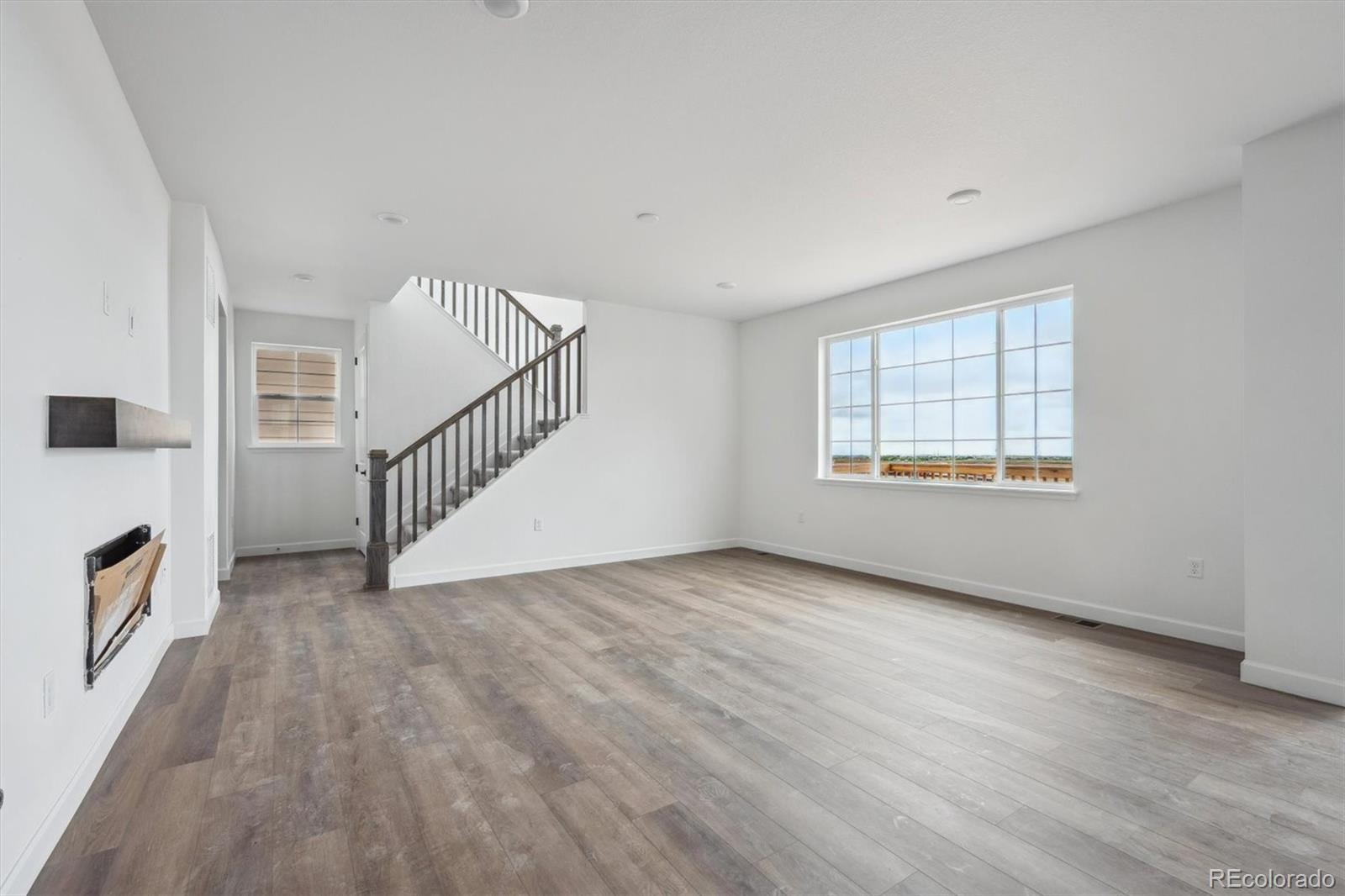 MLS Image #15 for 25323 e warren place,aurora, Colorado