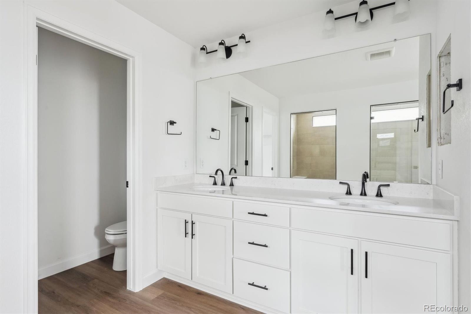 MLS Image #22 for 25323 e warren place,aurora, Colorado