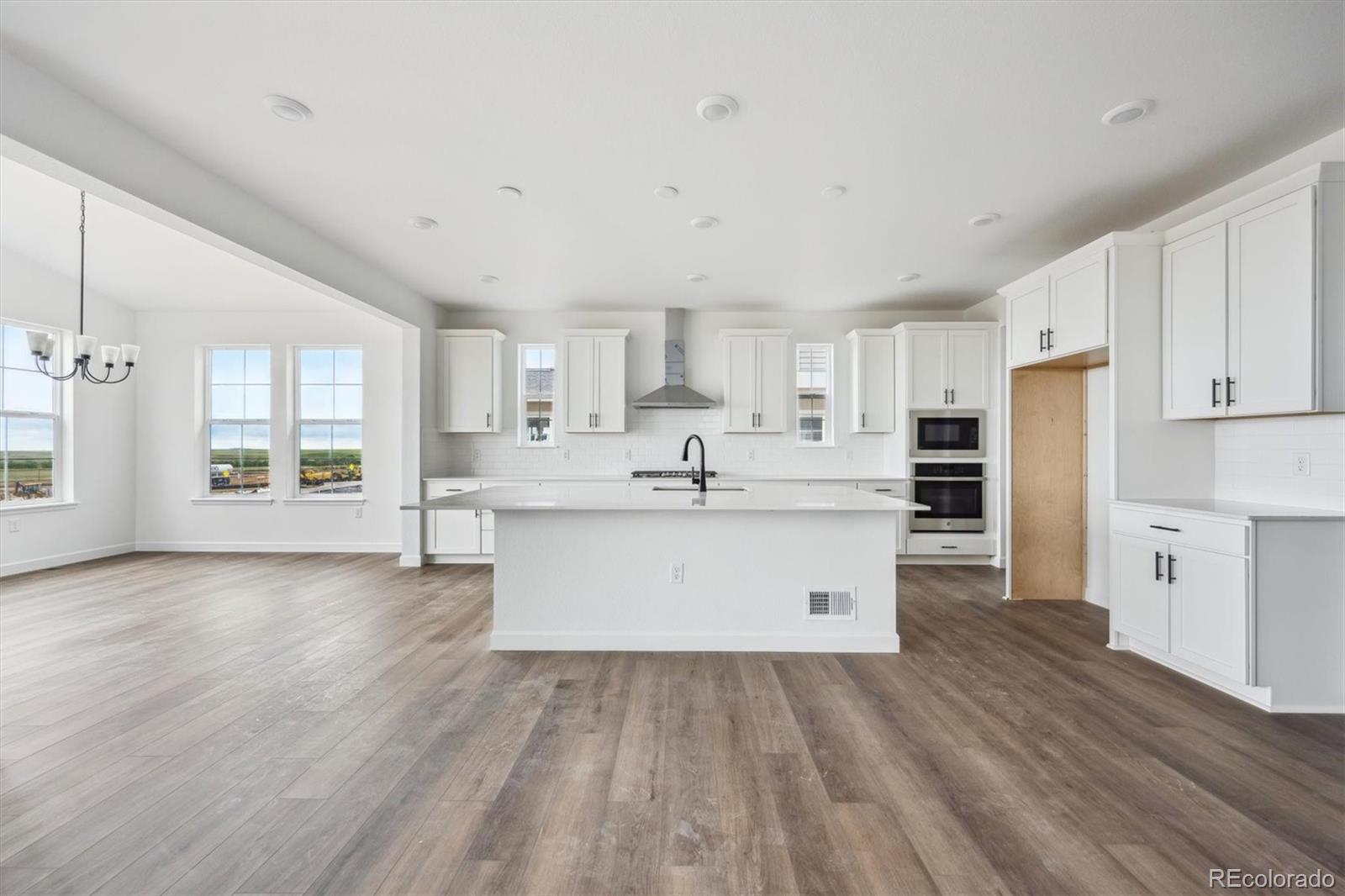 MLS Image #7 for 25323 e warren place,aurora, Colorado
