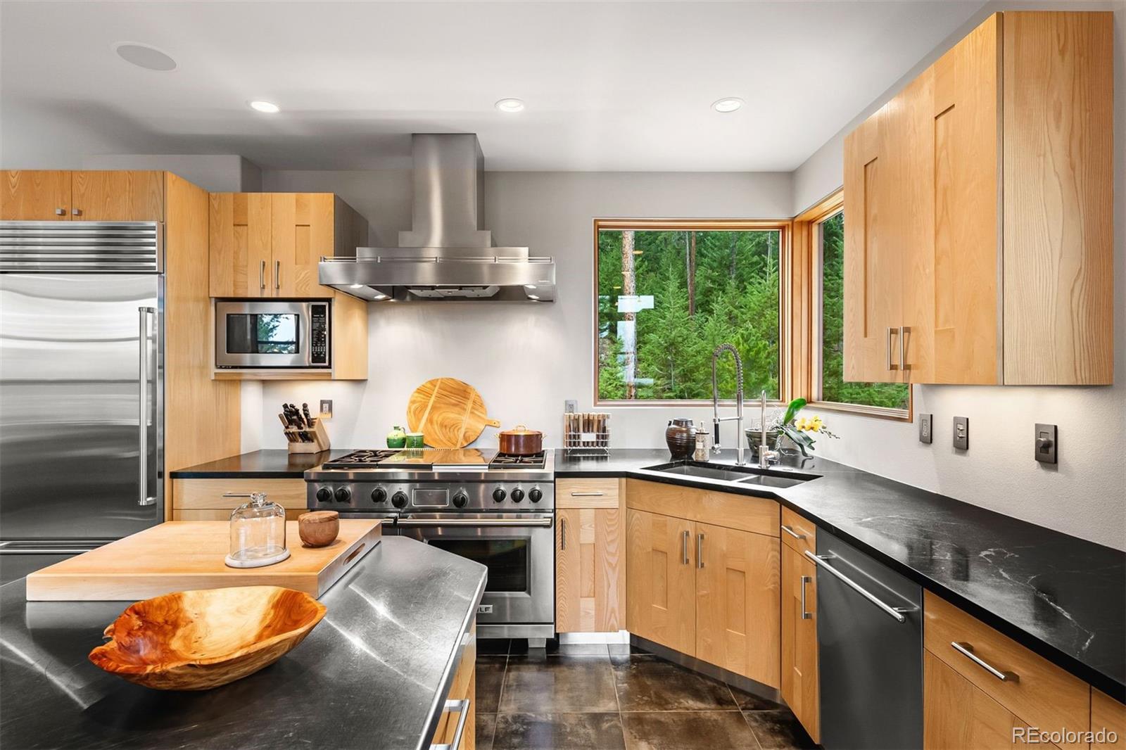 MLS Image #15 for 33080  woodland drive,evergreen, Colorado