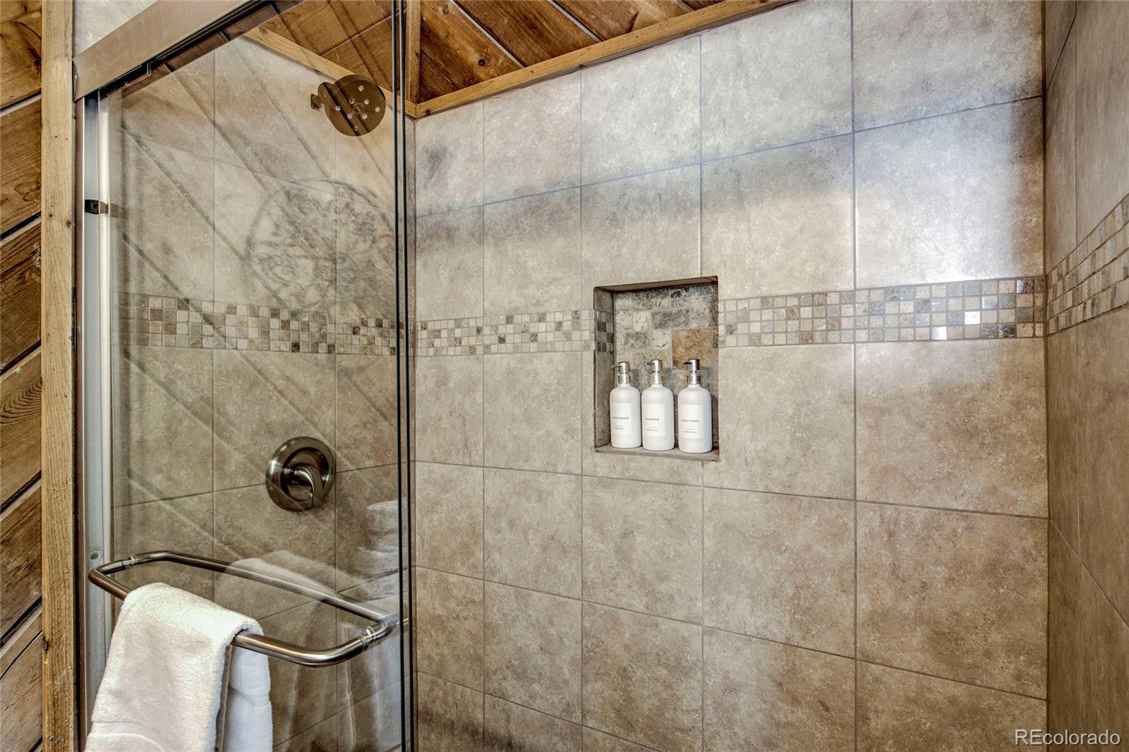 MLS Image #15 for 68  starlit lane,blue river, Colorado