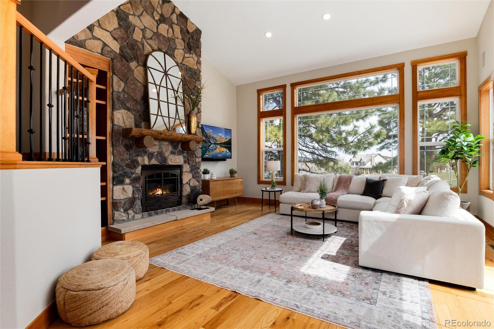 MLS Image #10 for 16226  river haven way,morrison, Colorado