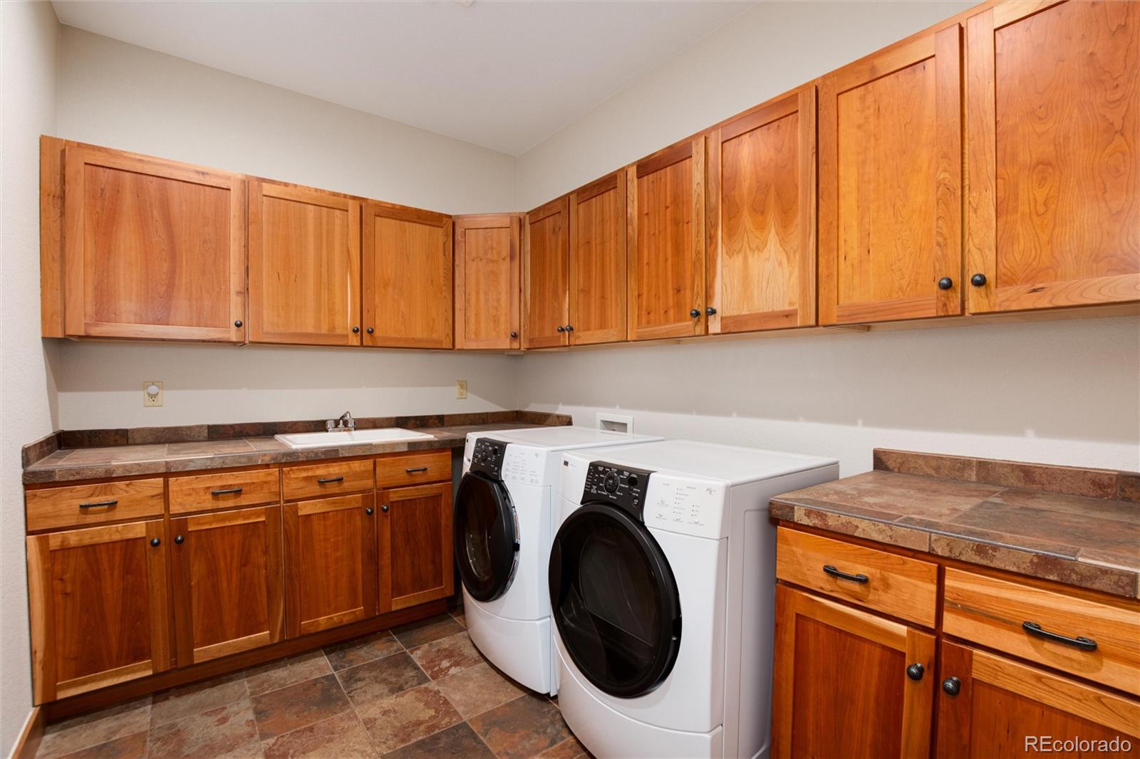 MLS Image #25 for 16226  river haven way,morrison, Colorado