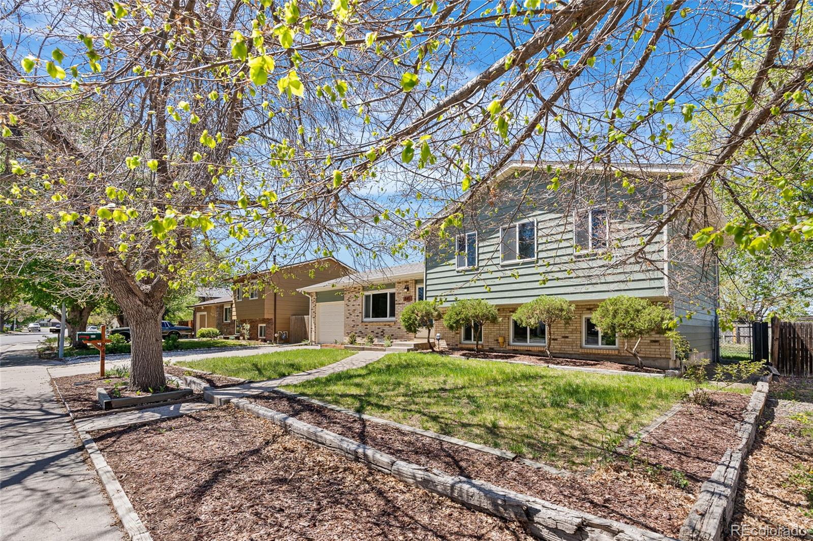 MLS Image #40 for 845 s kenton street,aurora, Colorado