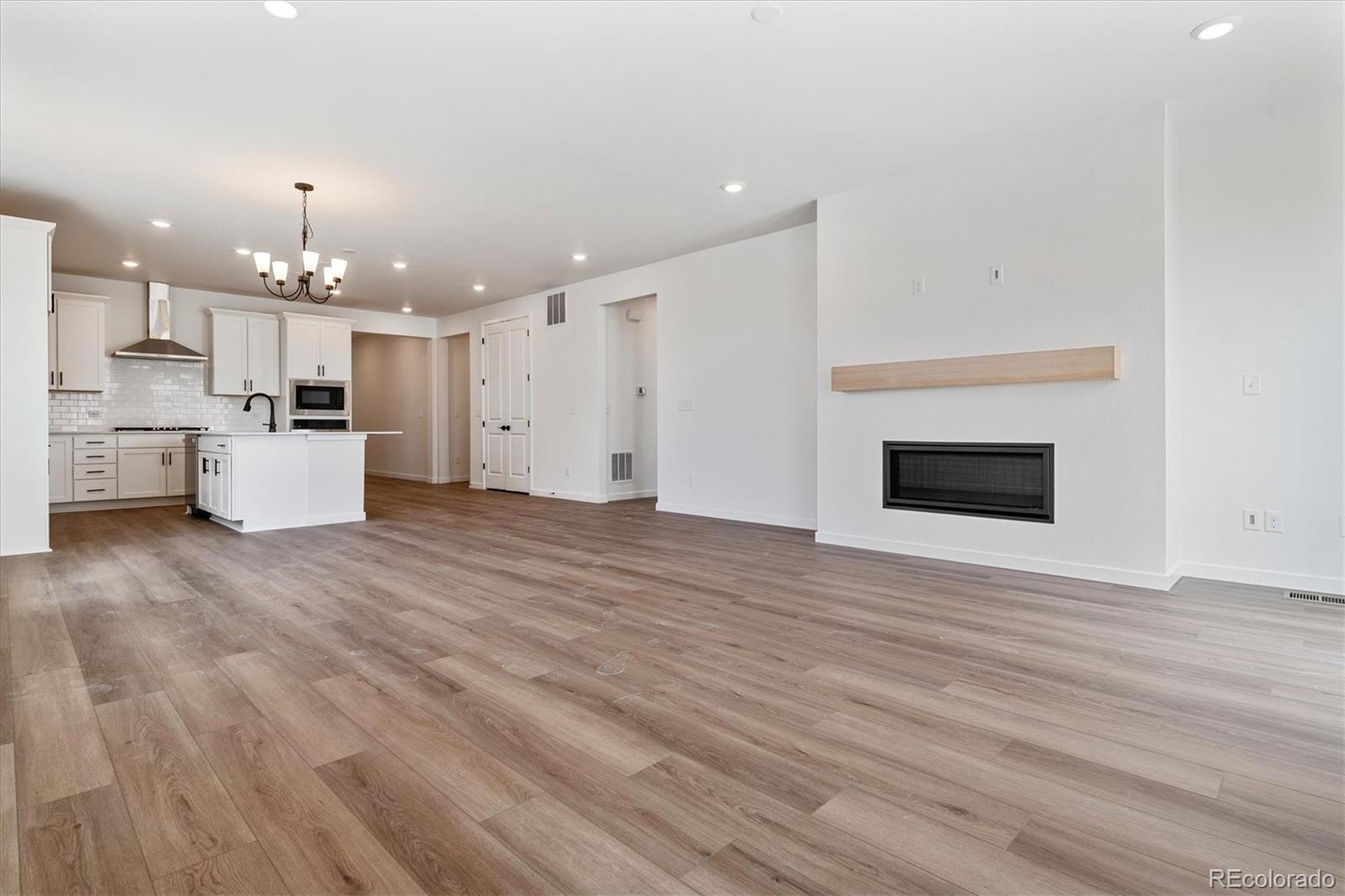 MLS Image #10 for 544  penn road,elizabeth, Colorado
