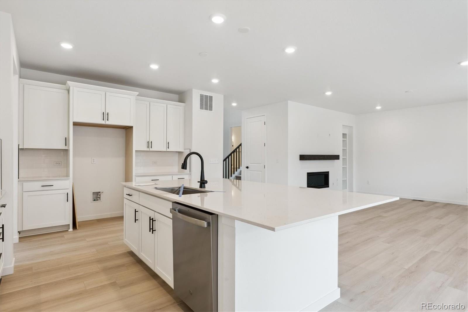 MLS Image #12 for 39181  anthony street,elizabeth, Colorado