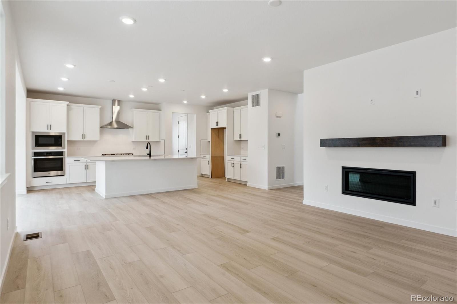 MLS Image #8 for 39181  anthony street,elizabeth, Colorado