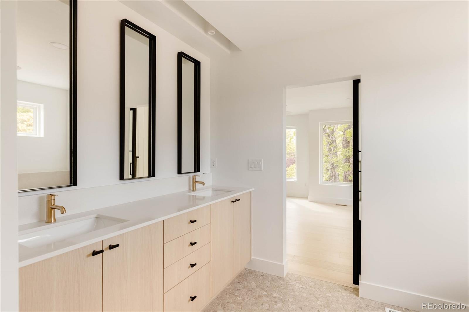 MLS Image #15 for 4322  quivas street,denver, Colorado