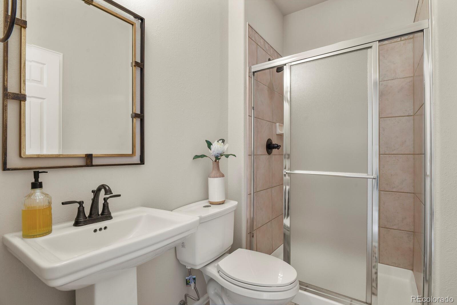 MLS Image #16 for 22386 e arbor place,aurora, Colorado