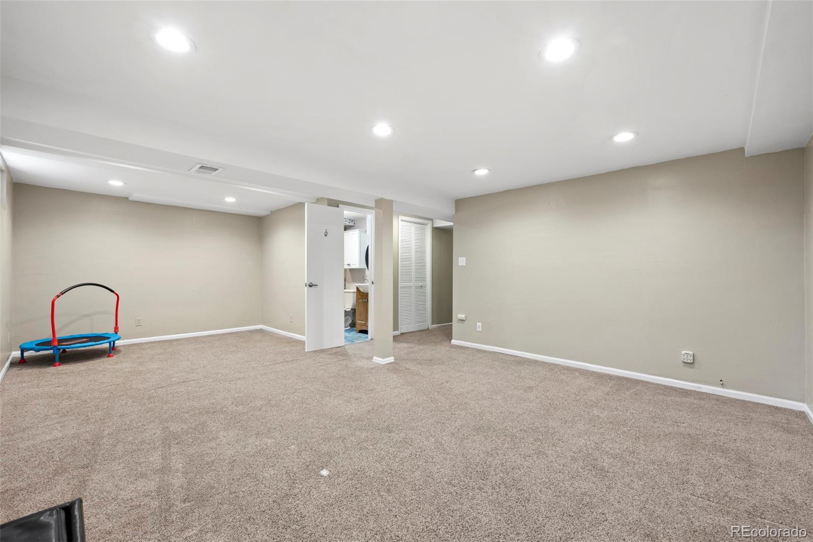 MLS Image #15 for 6779 w 79th circle,arvada, Colorado